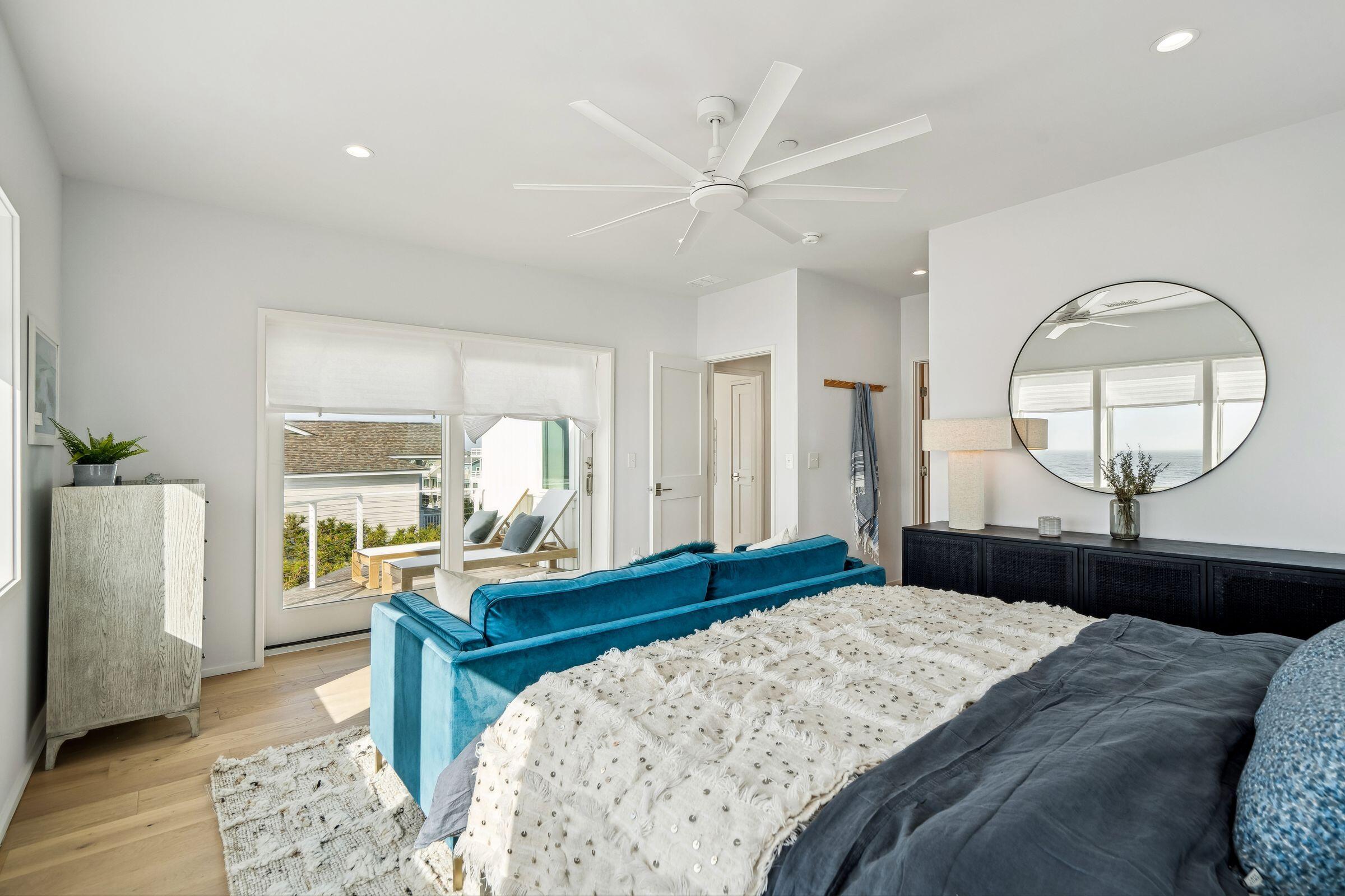 1579 E Ashley Avenue