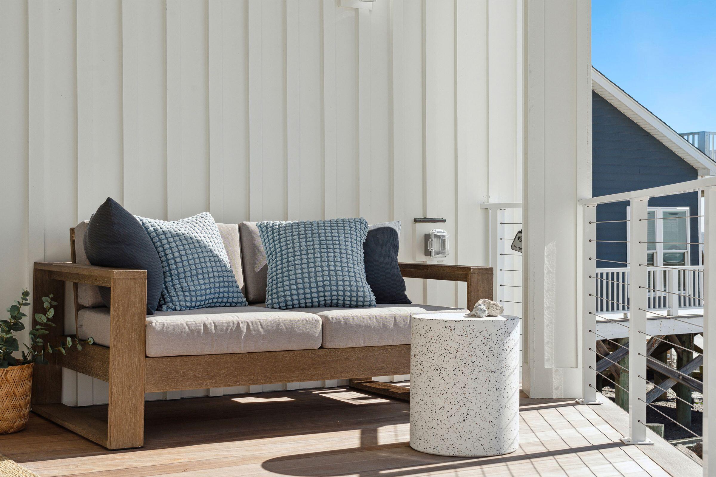 1579 E Ashley Avenue