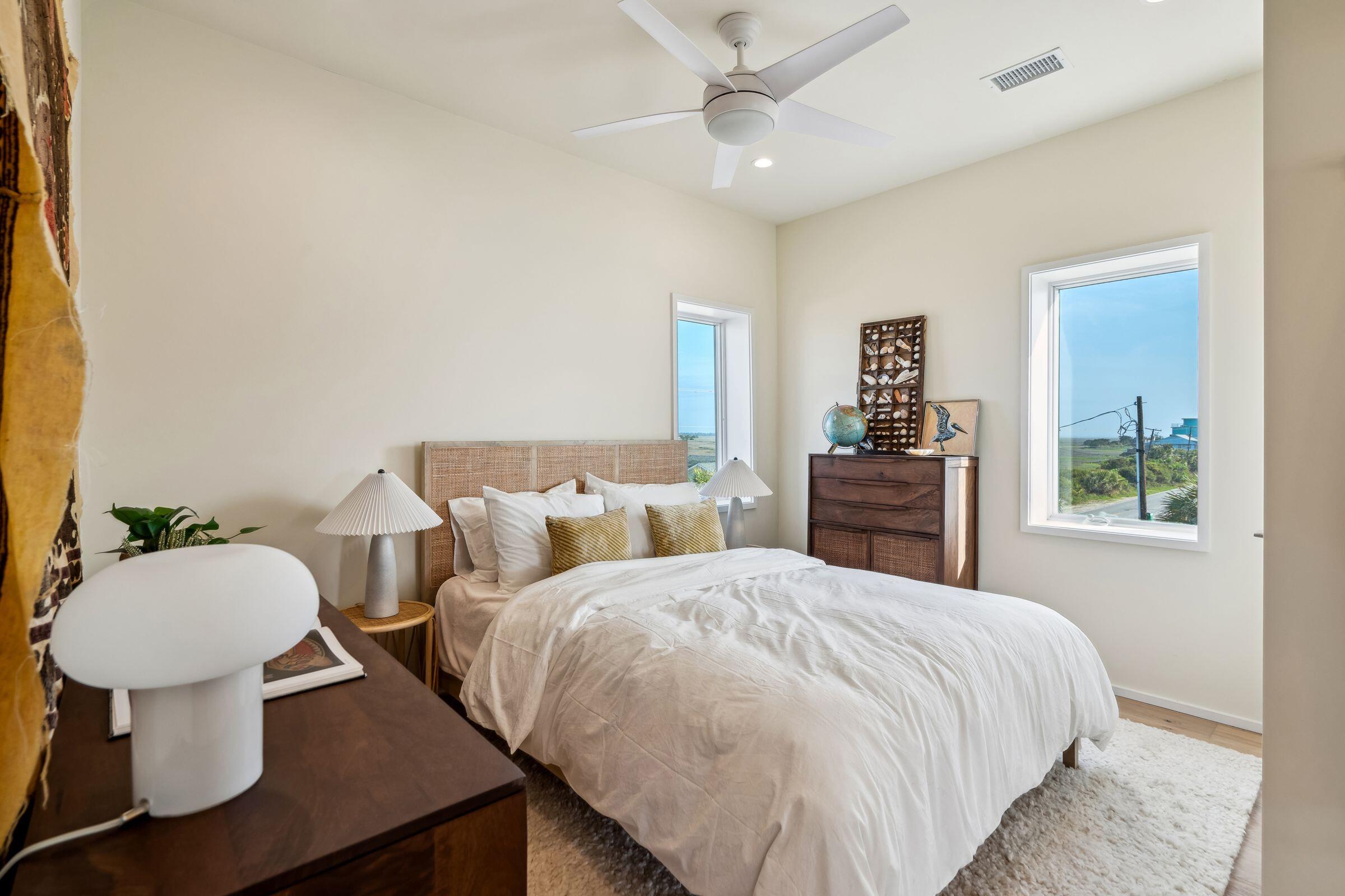 1579 E Ashley Avenue