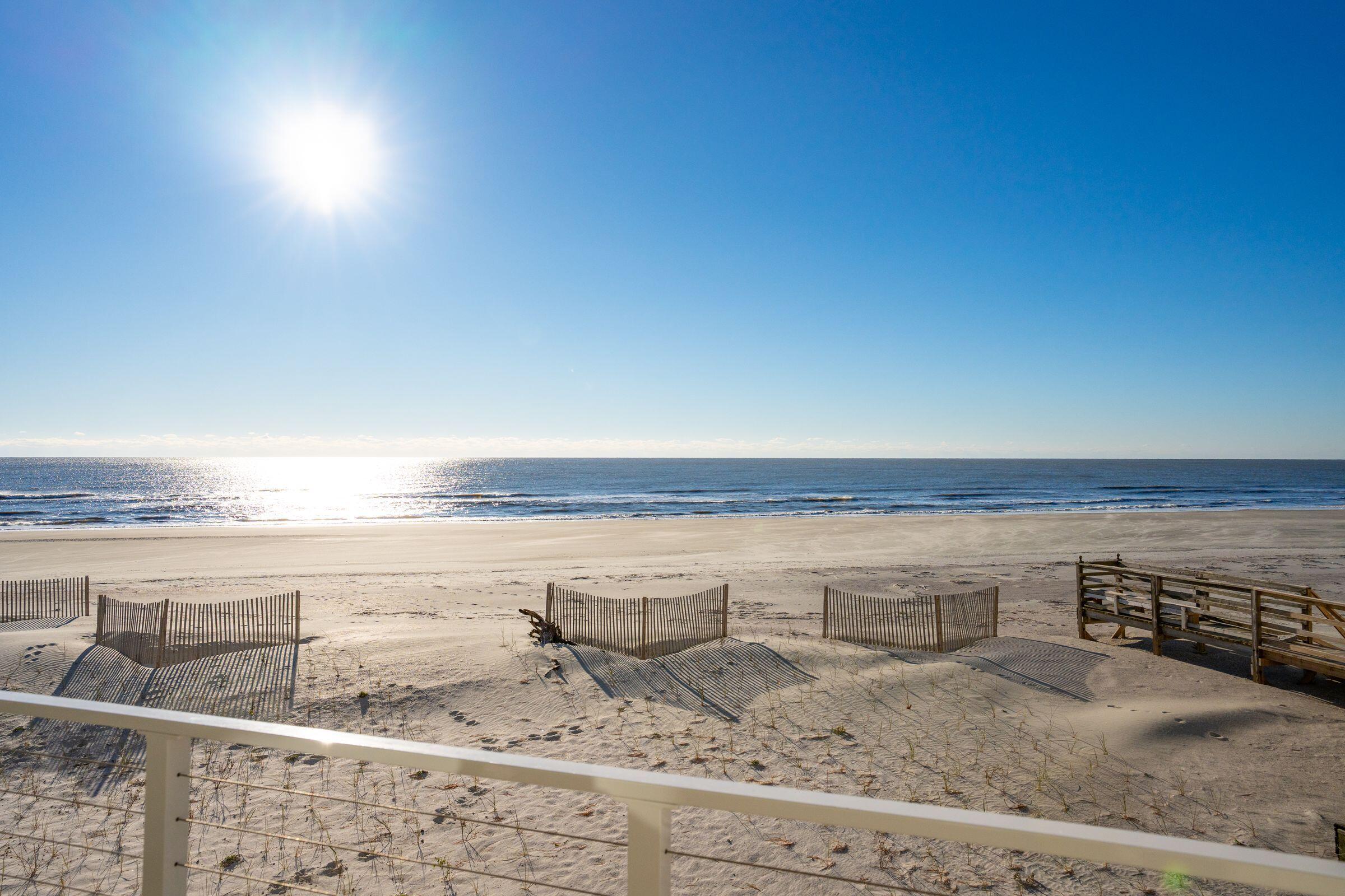 1579 E Ashley Avenue