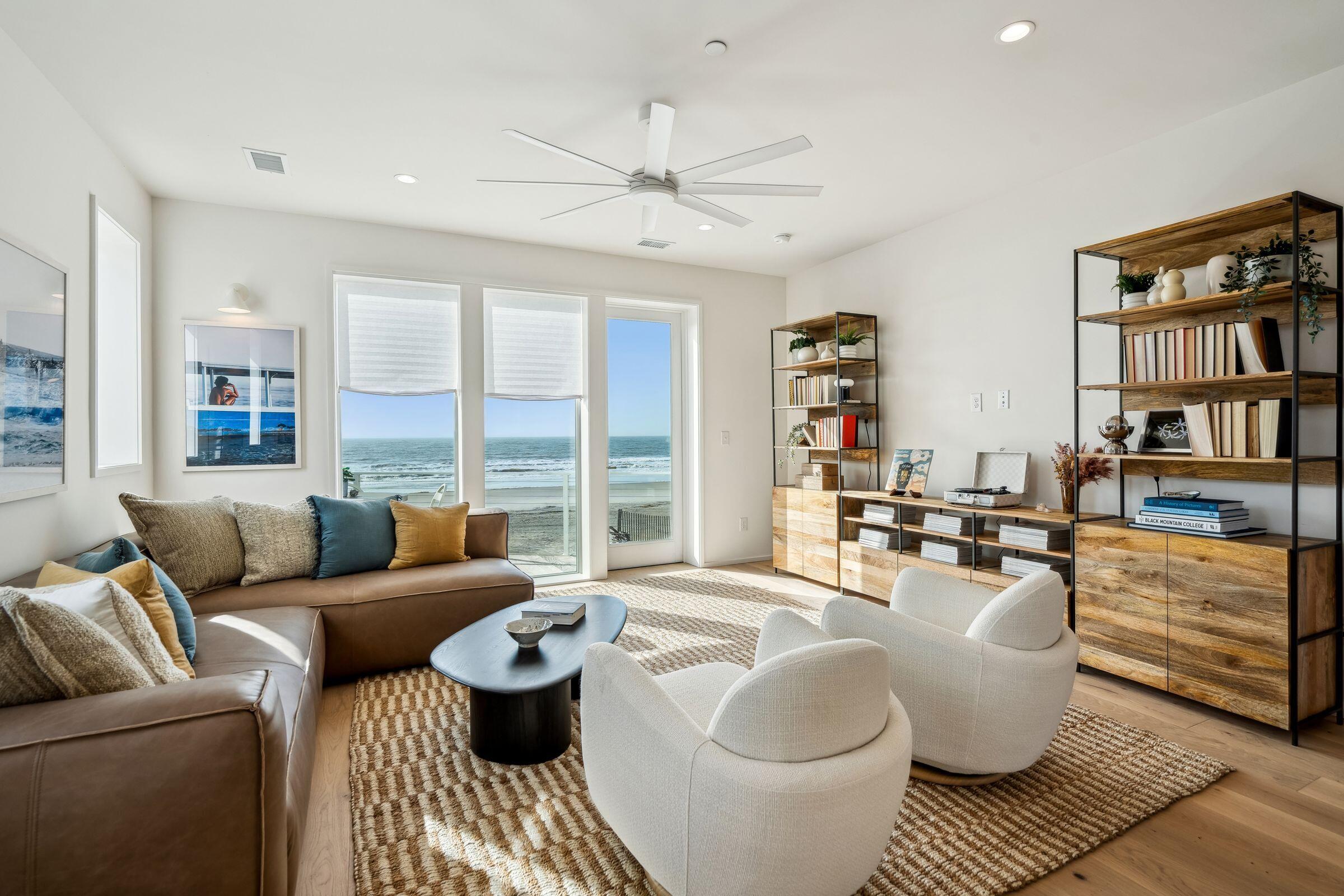 1579 E Ashley Avenue