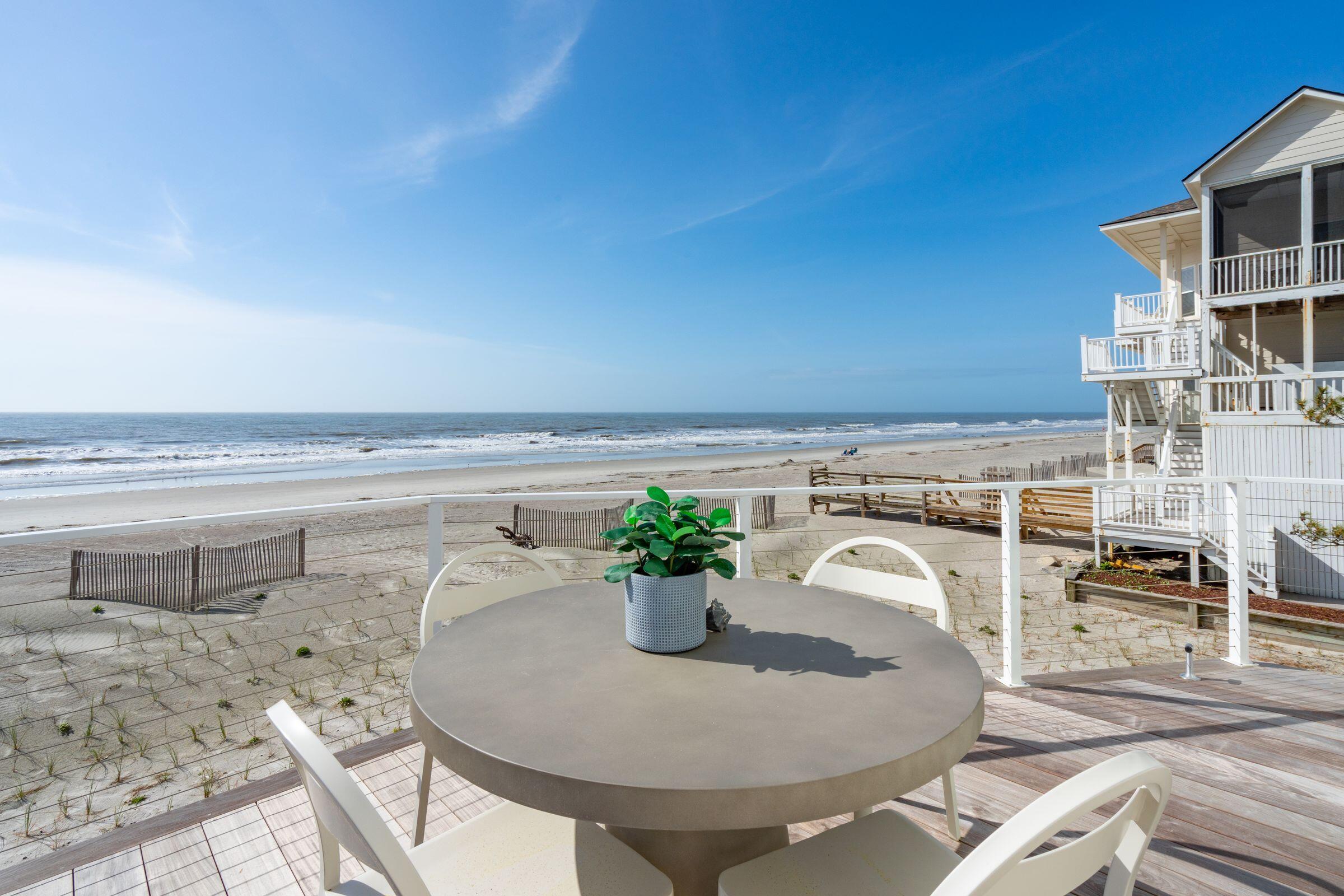 1579 E Ashley Avenue