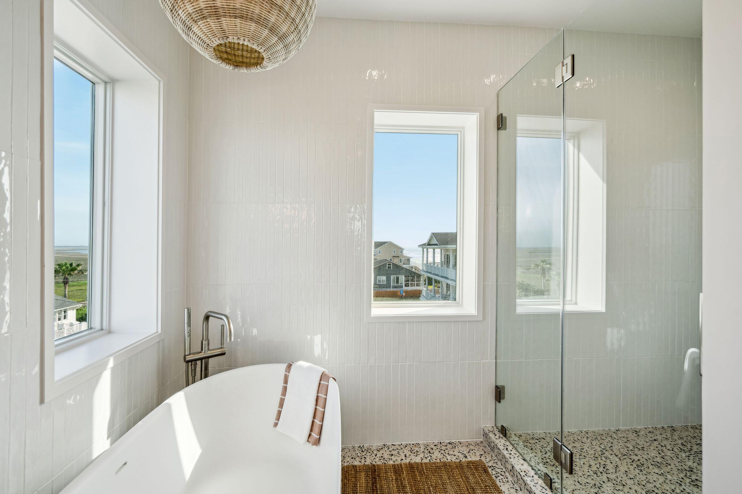 1579 E Ashley Avenue