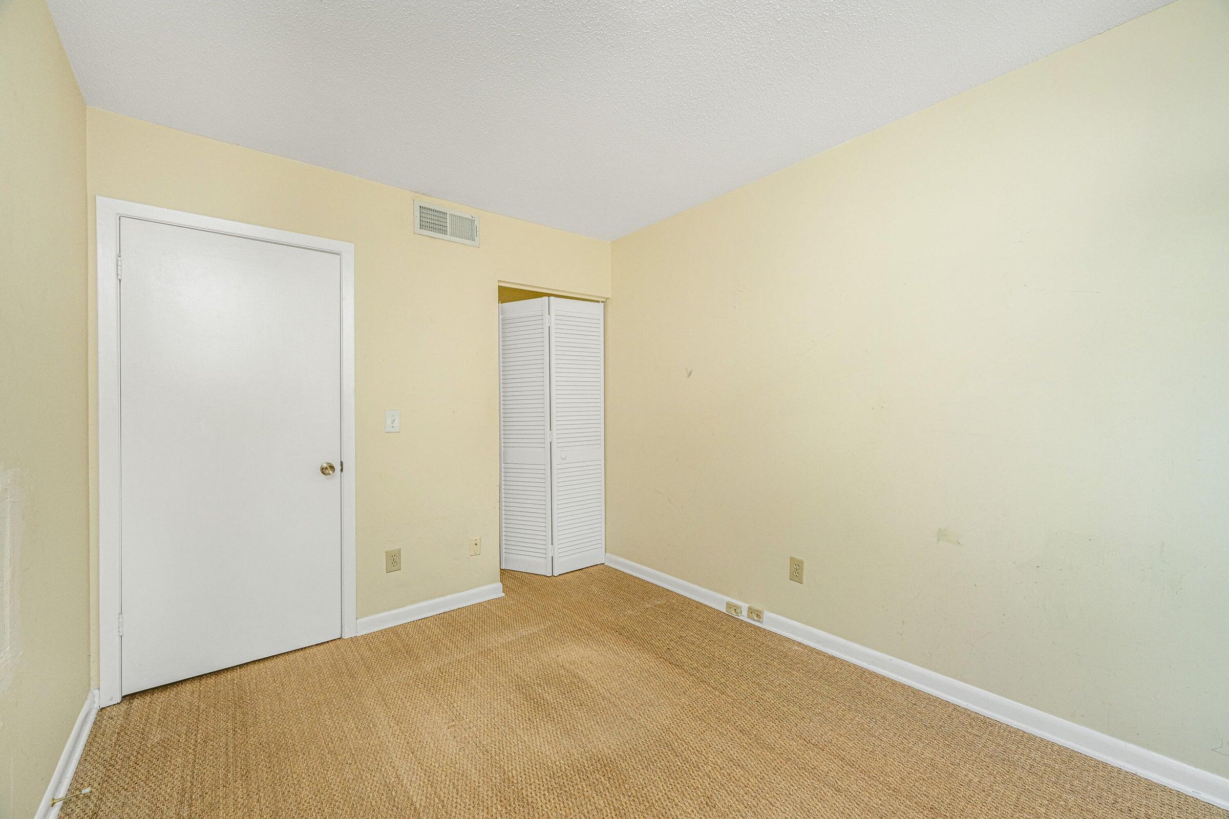 236 Little Oak Drive