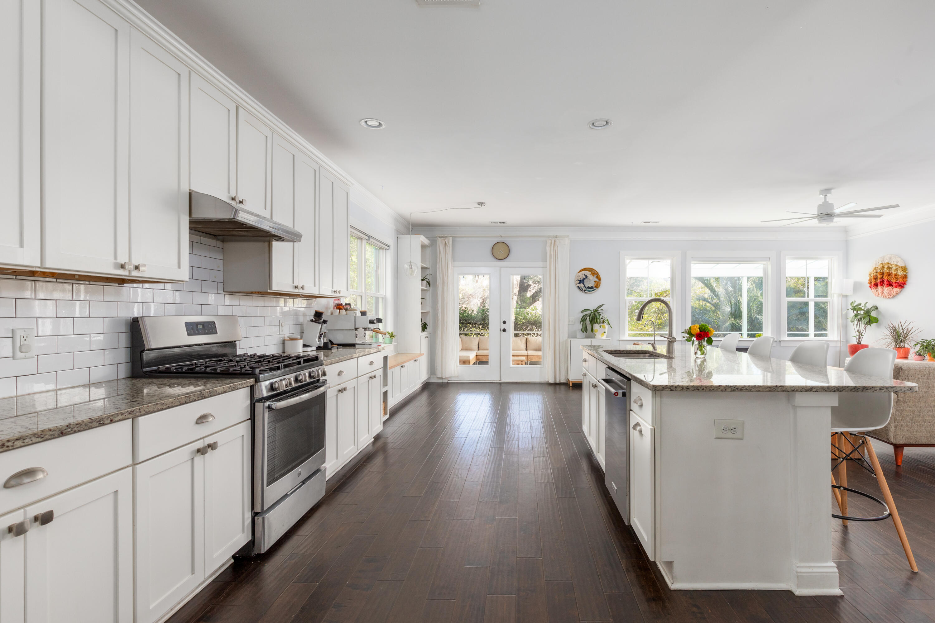 469 Fort Johnson Road