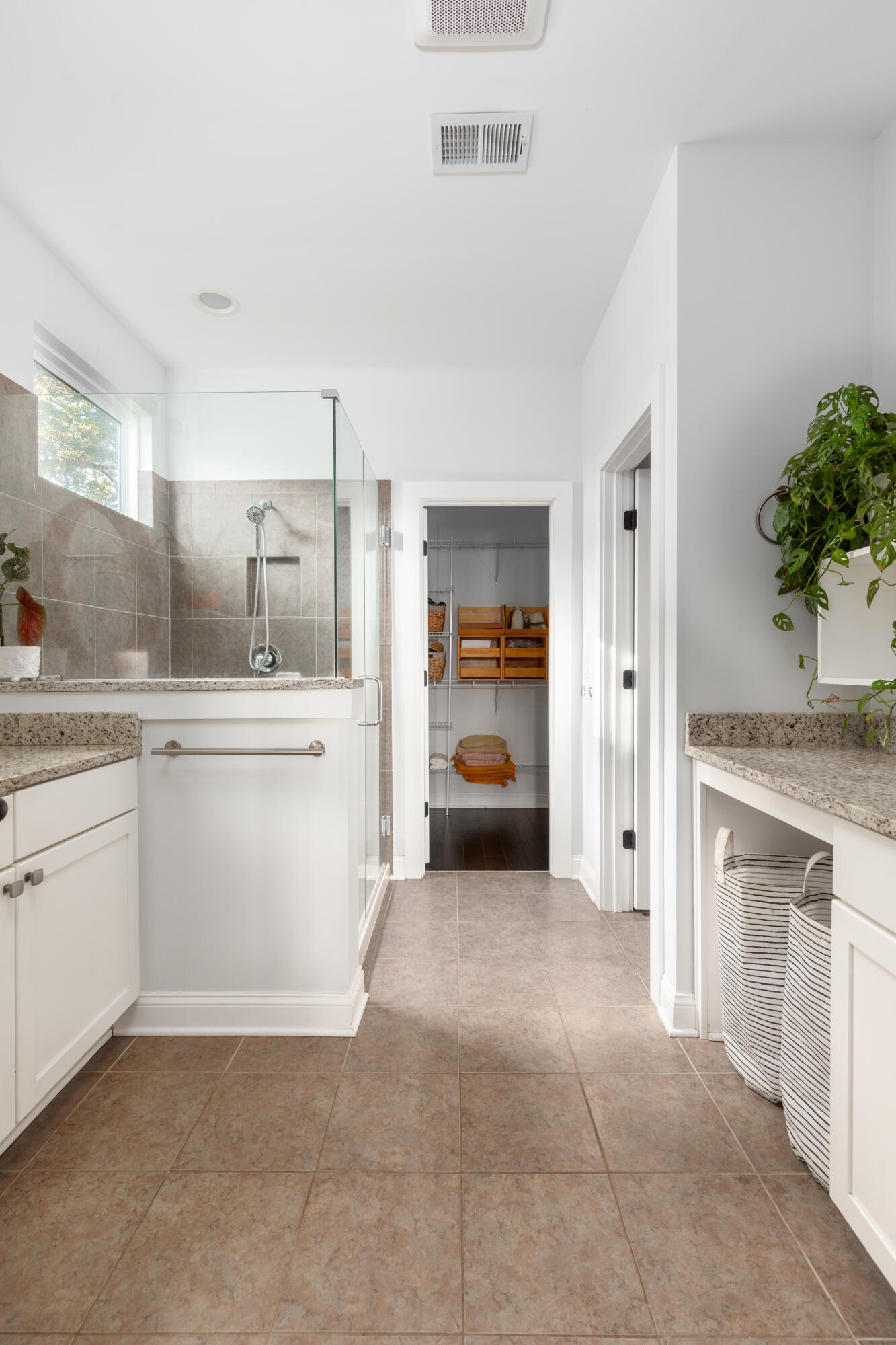 469 Fort Johnson Road