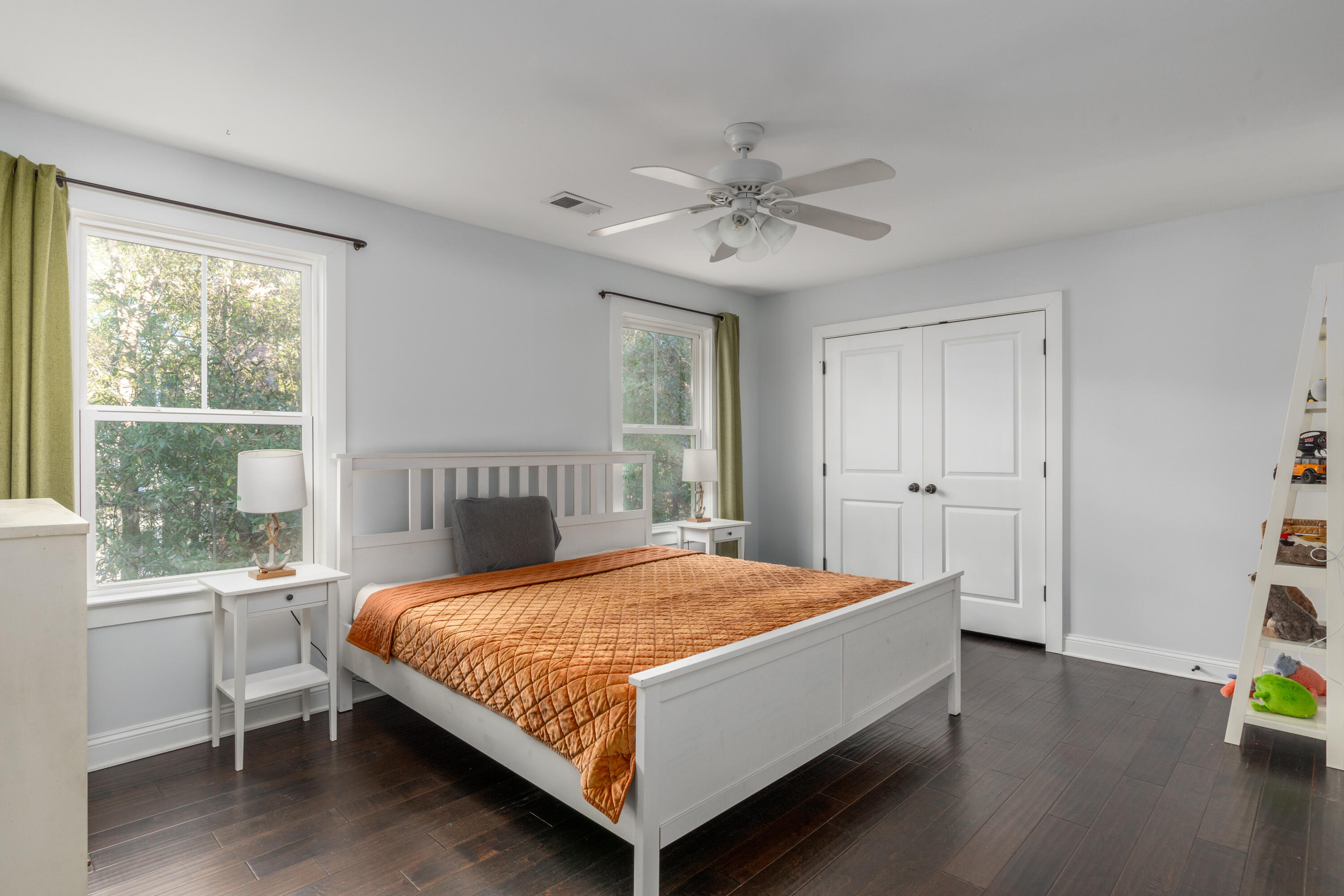 469 Fort Johnson Road