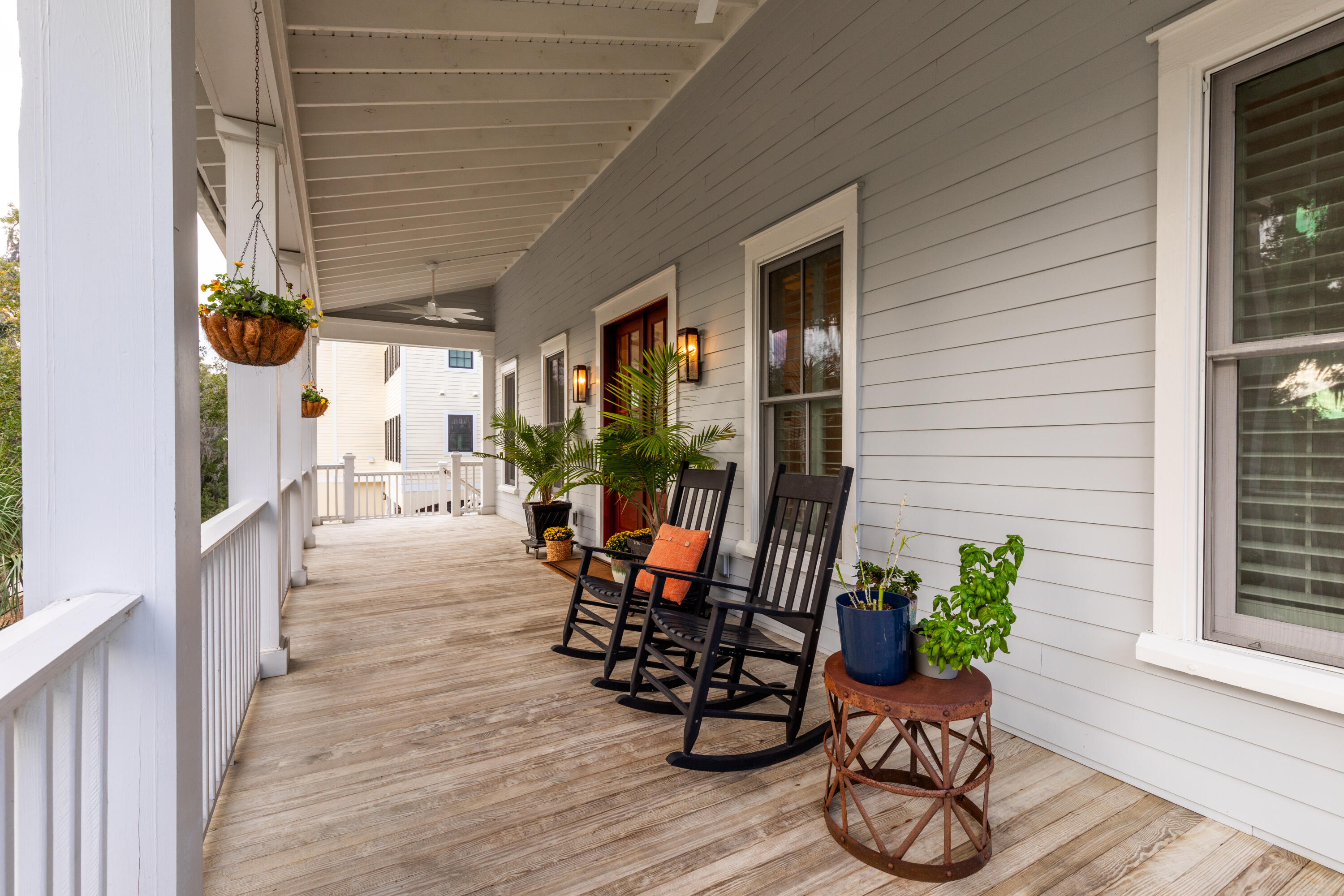 1860 Headquarters Plantation Drive