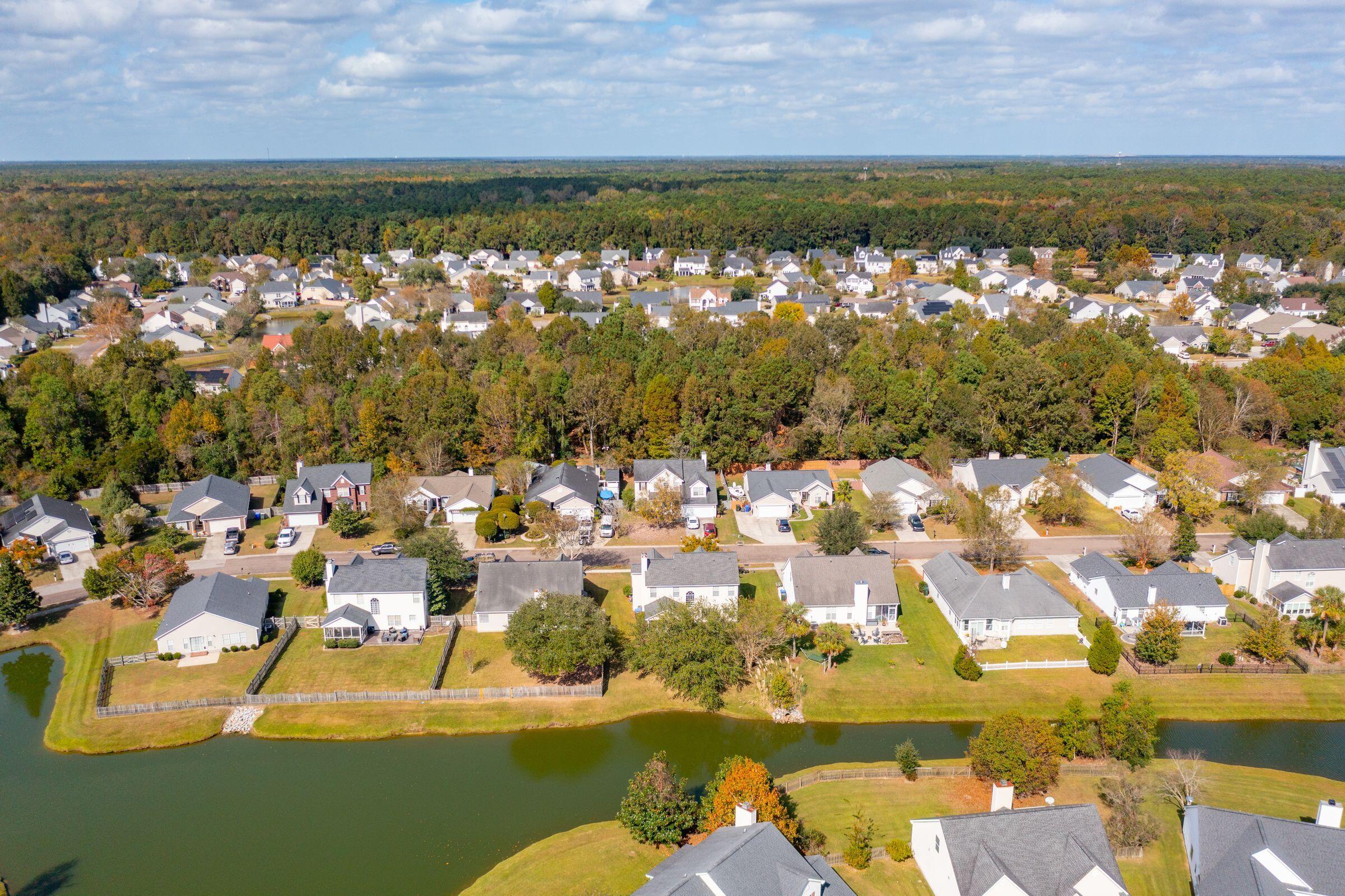 7152 Windmill Creek Road