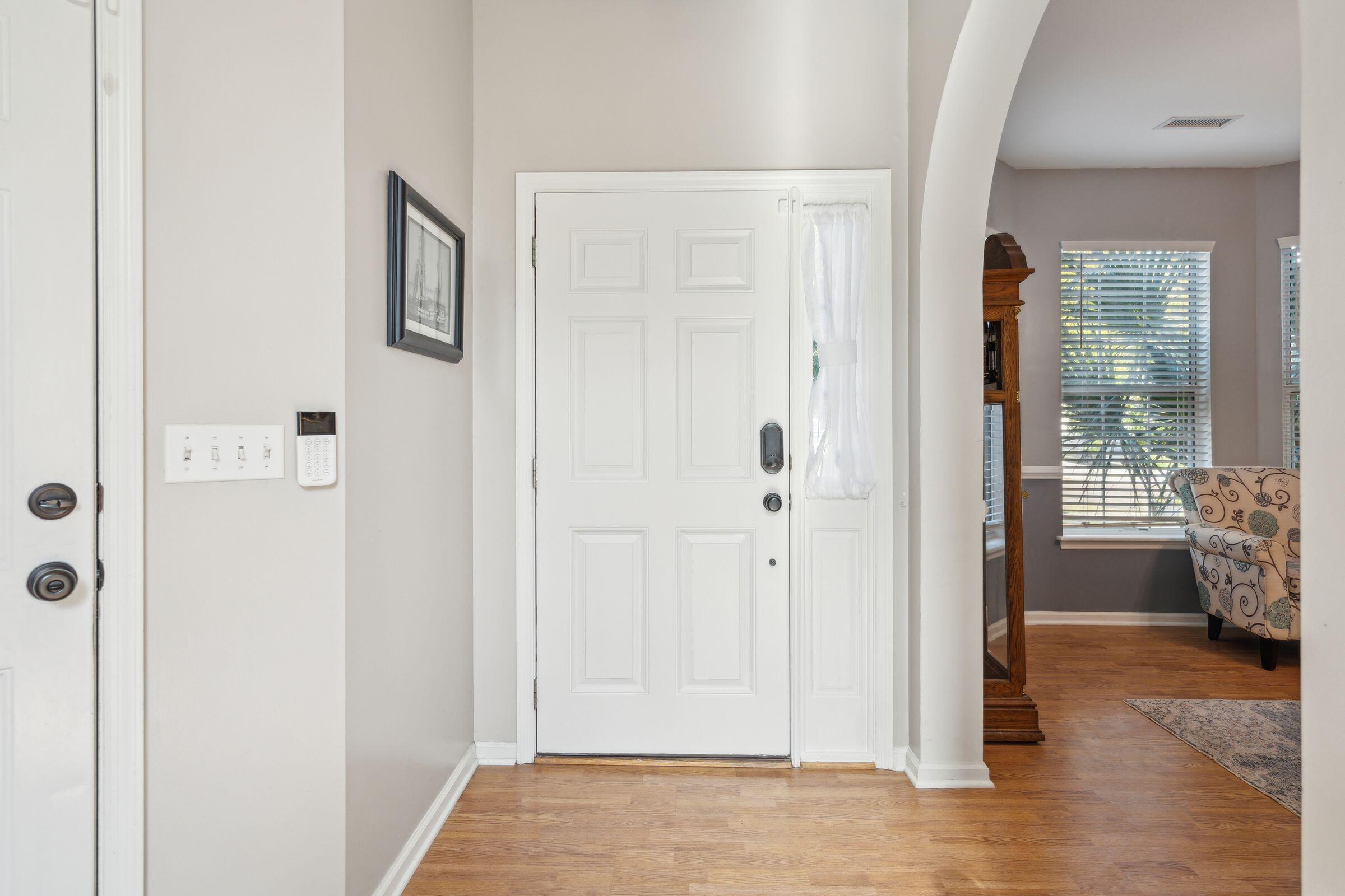 7152 Windmill Creek Road