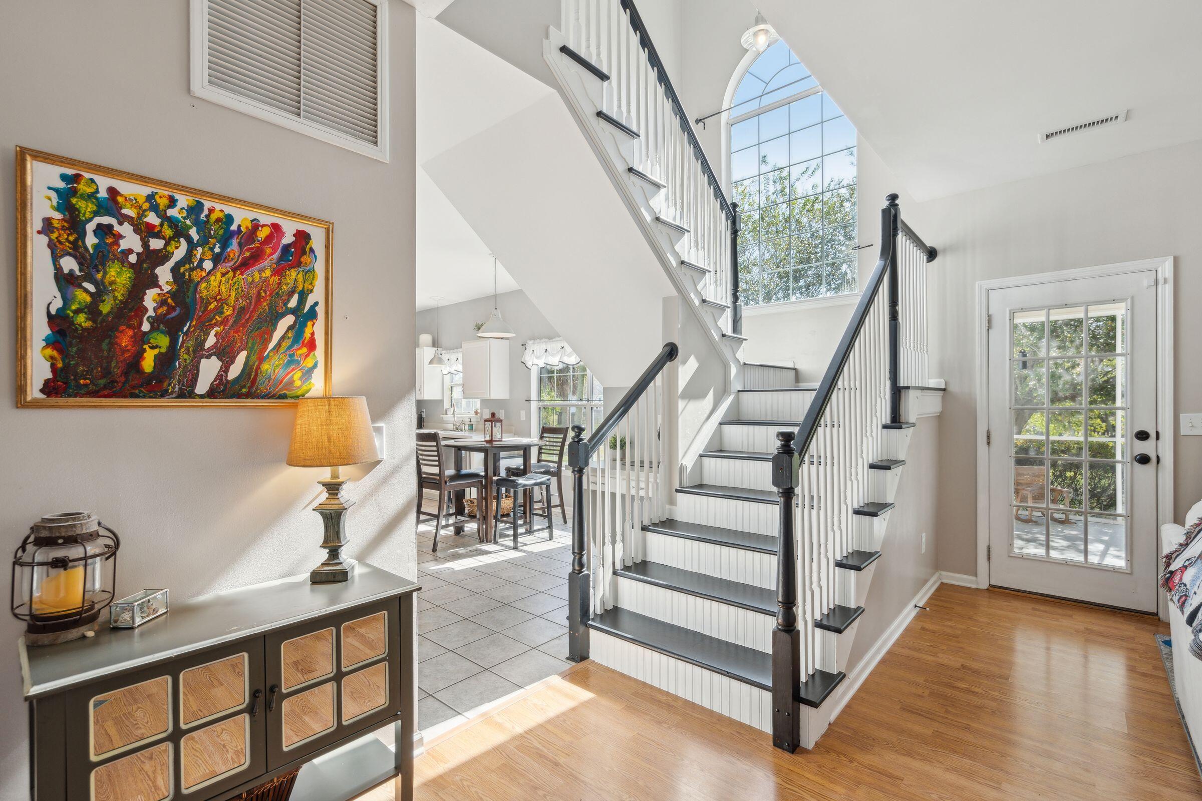 7152 Windmill Creek Road