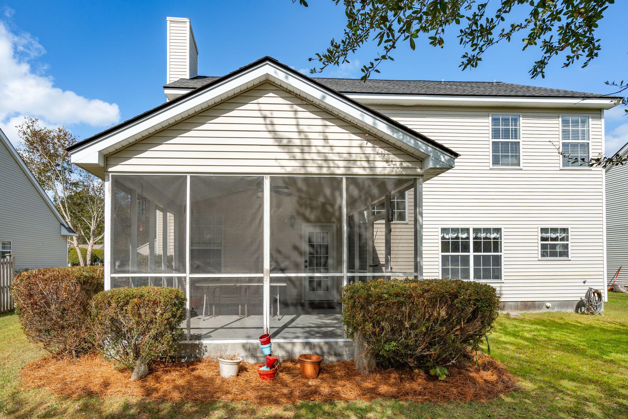 7152 Windmill Creek Road