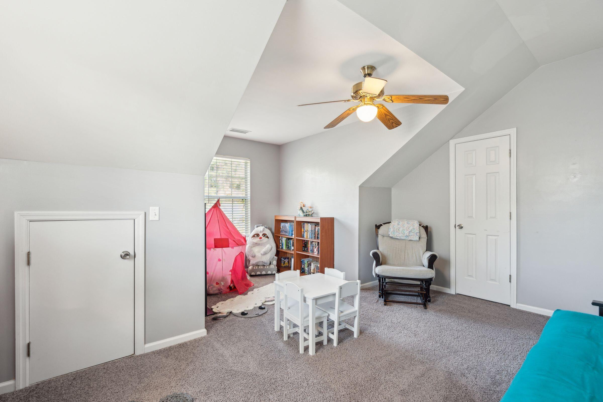 7152 Windmill Creek Road