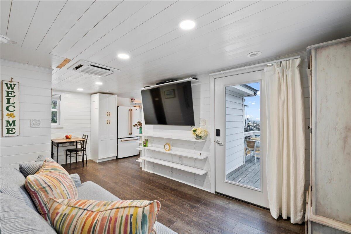 1306 Palmetto Boulevard