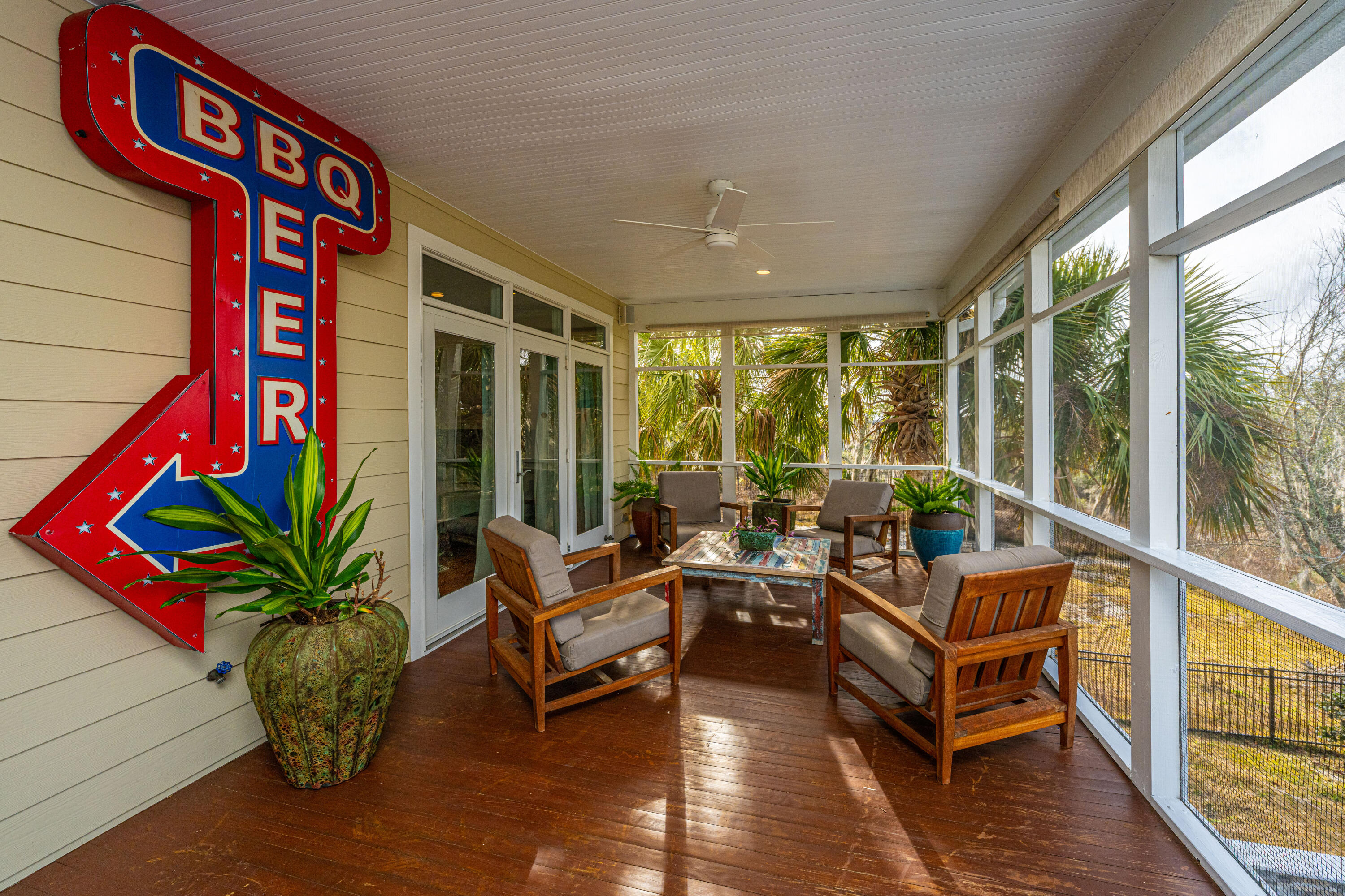 1871 Headquarters Plantation Drive