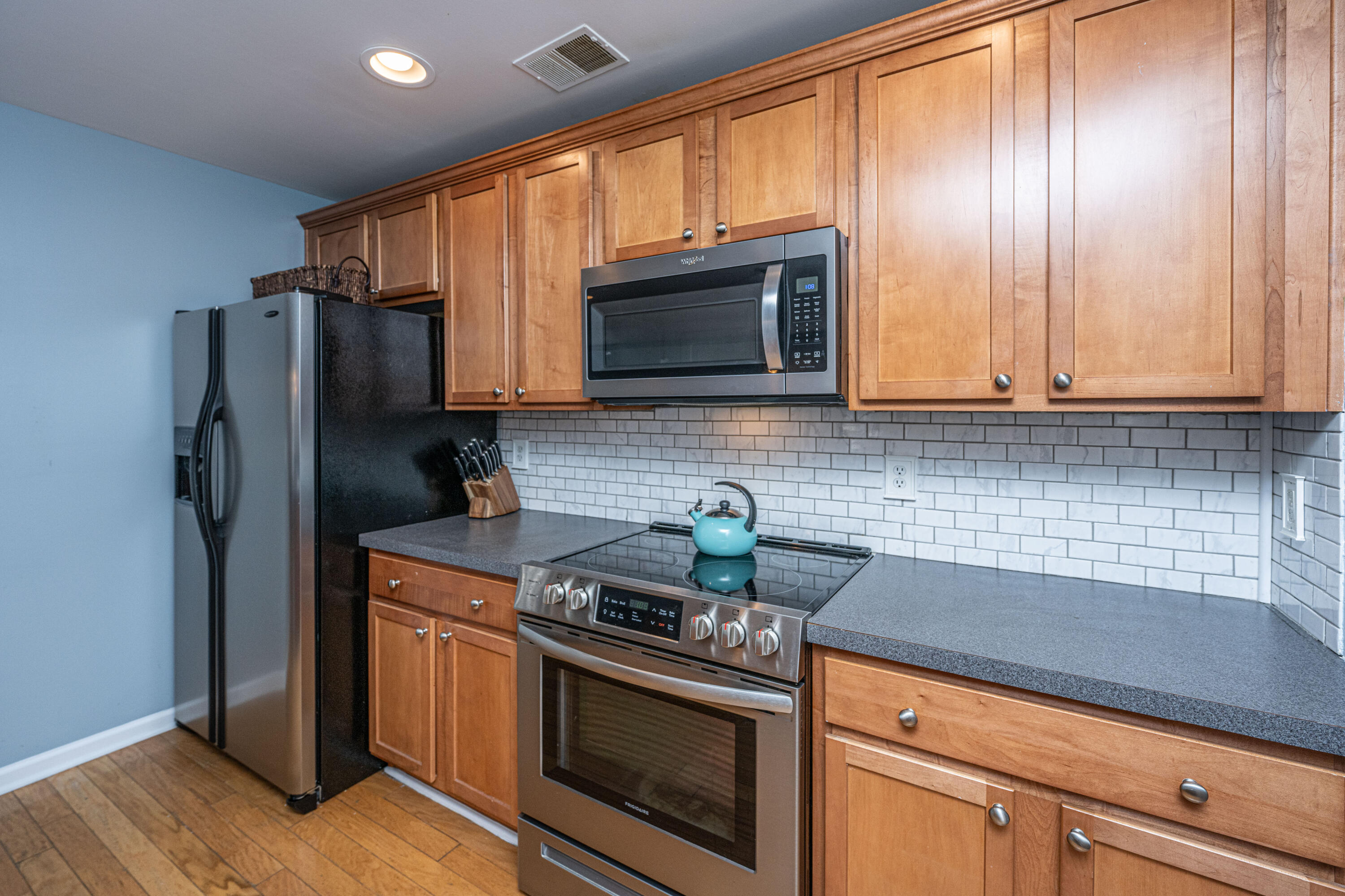 1295 Island Club Drive