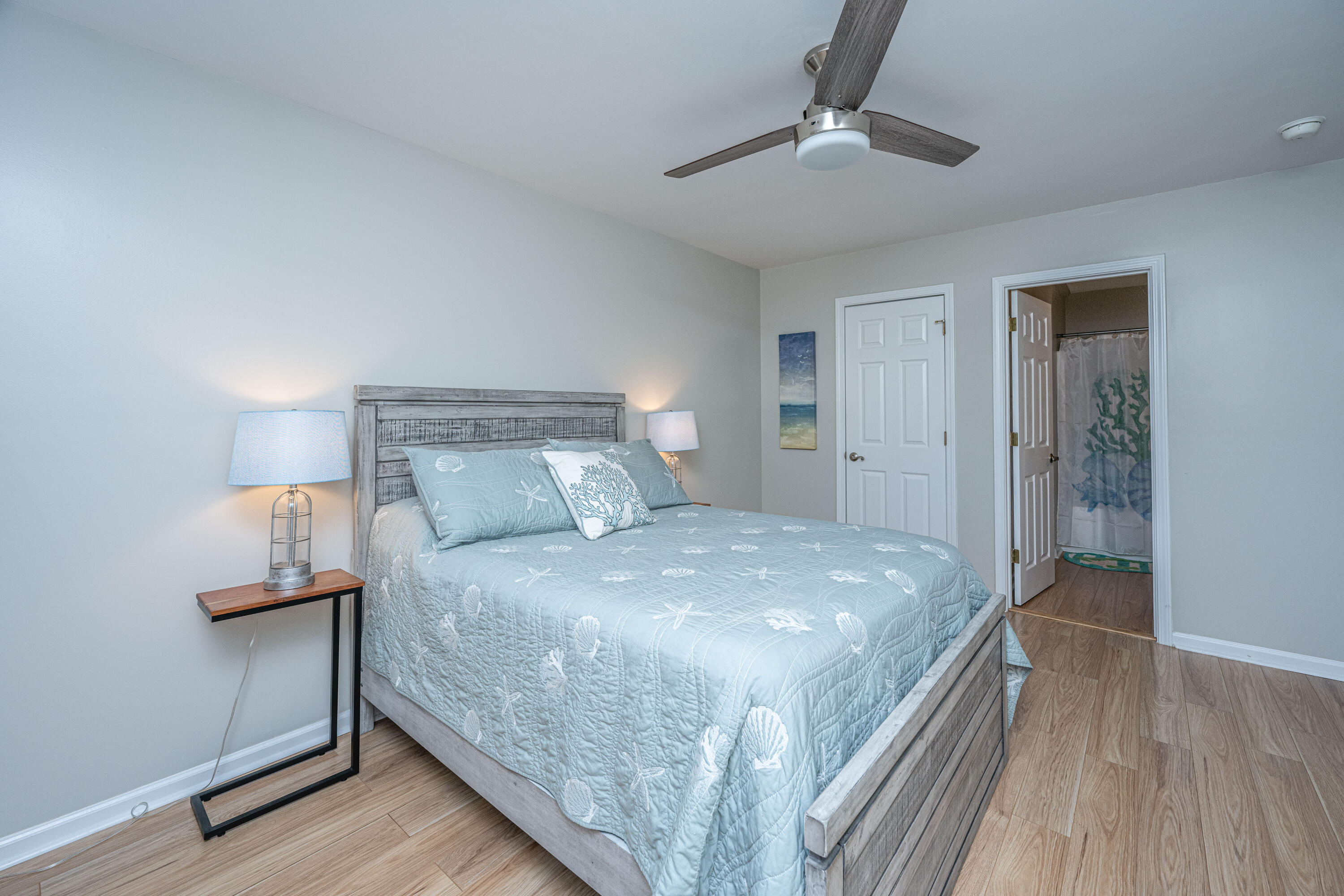 1295 Island Club Drive