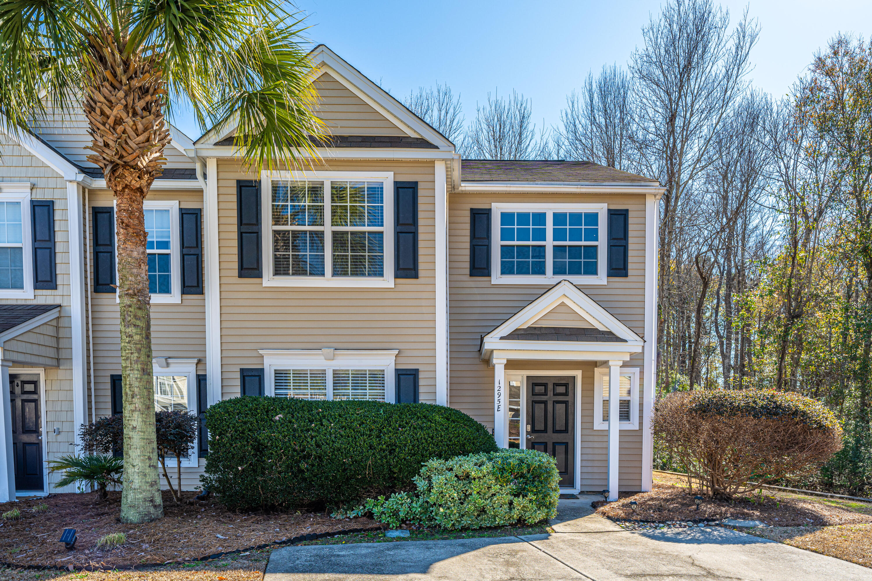 1295 Island Club Drive