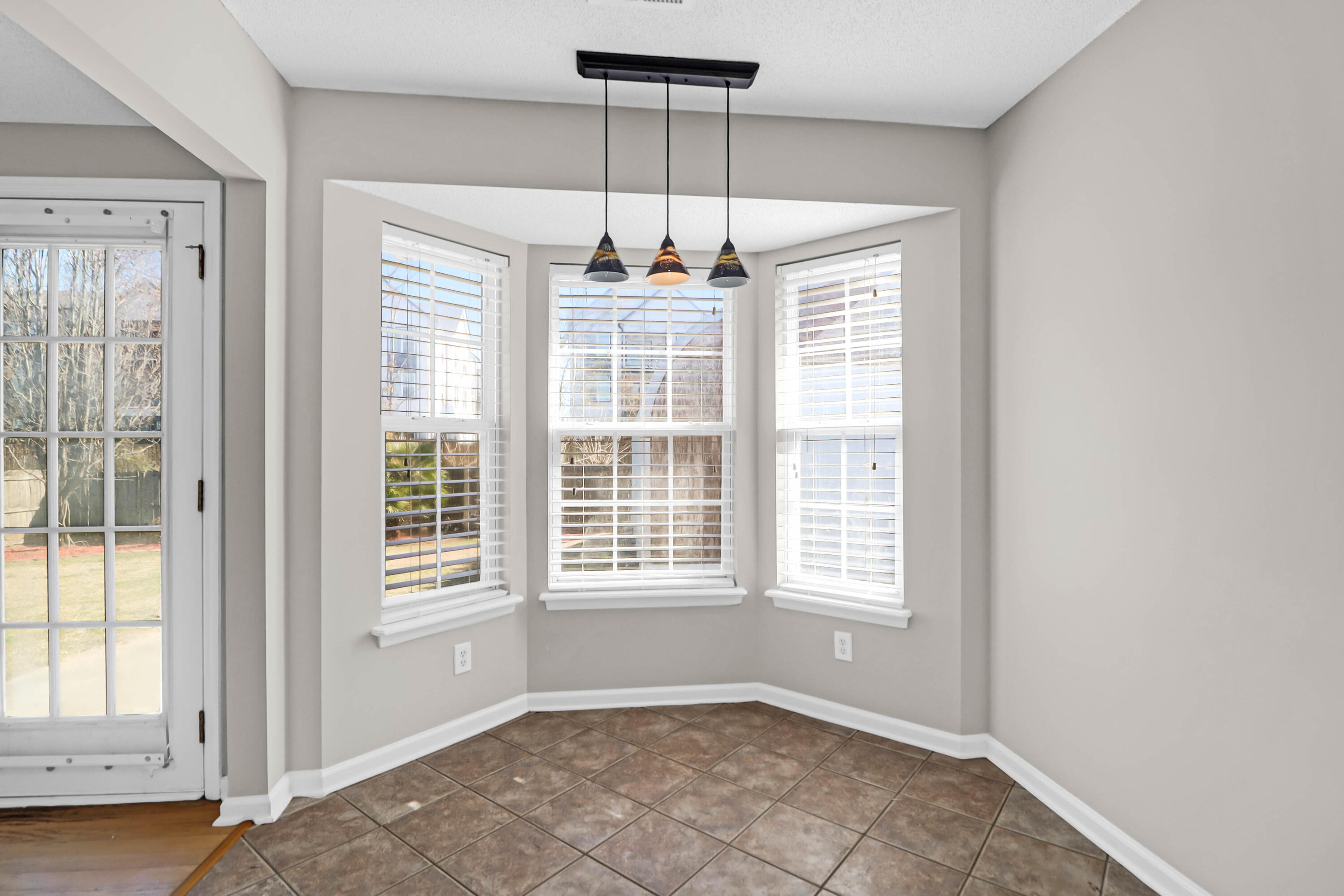 5067 Westview Street