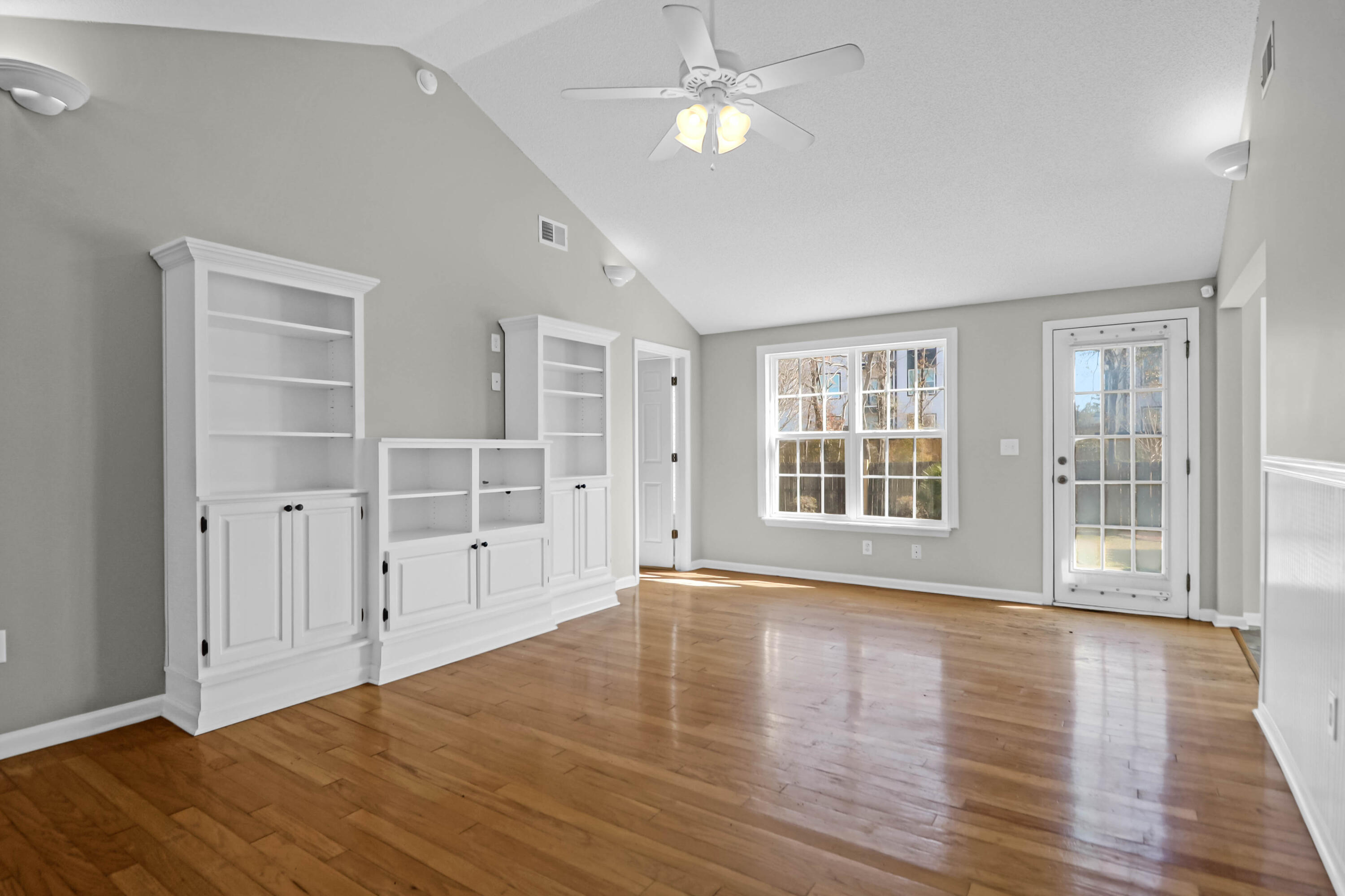 5067 Westview Street