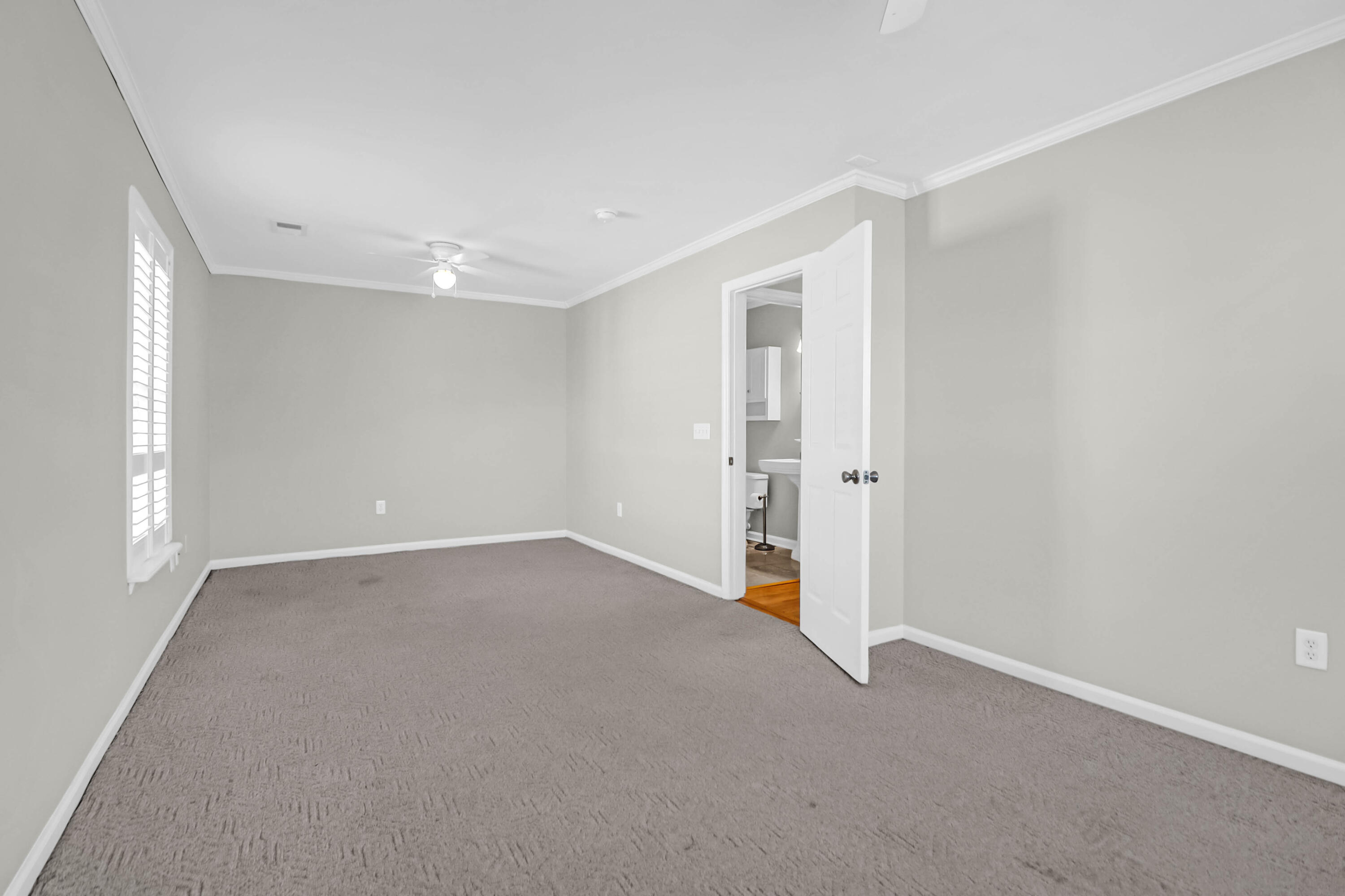 5067 Westview Street