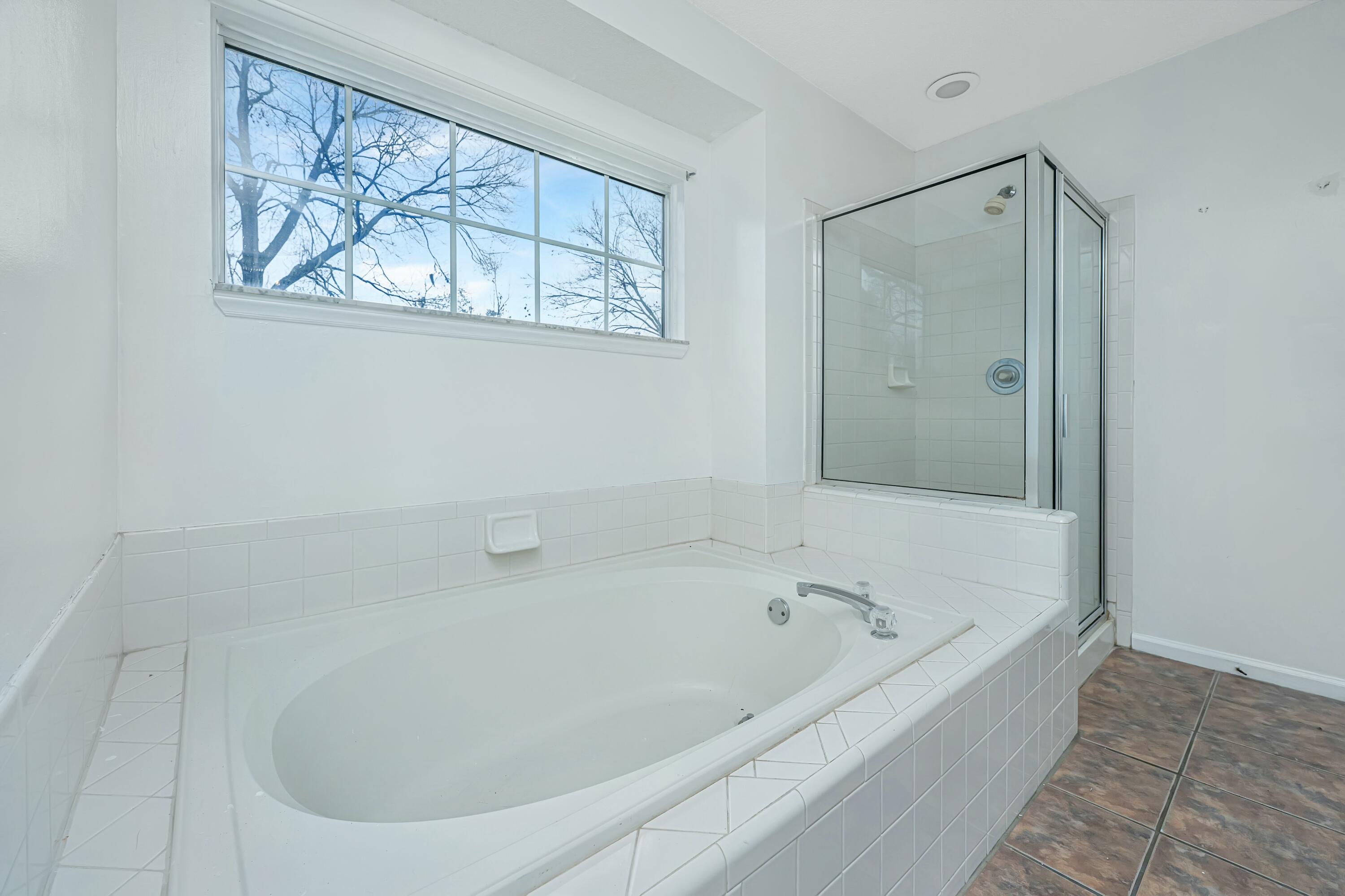 2049 Country Lake Court