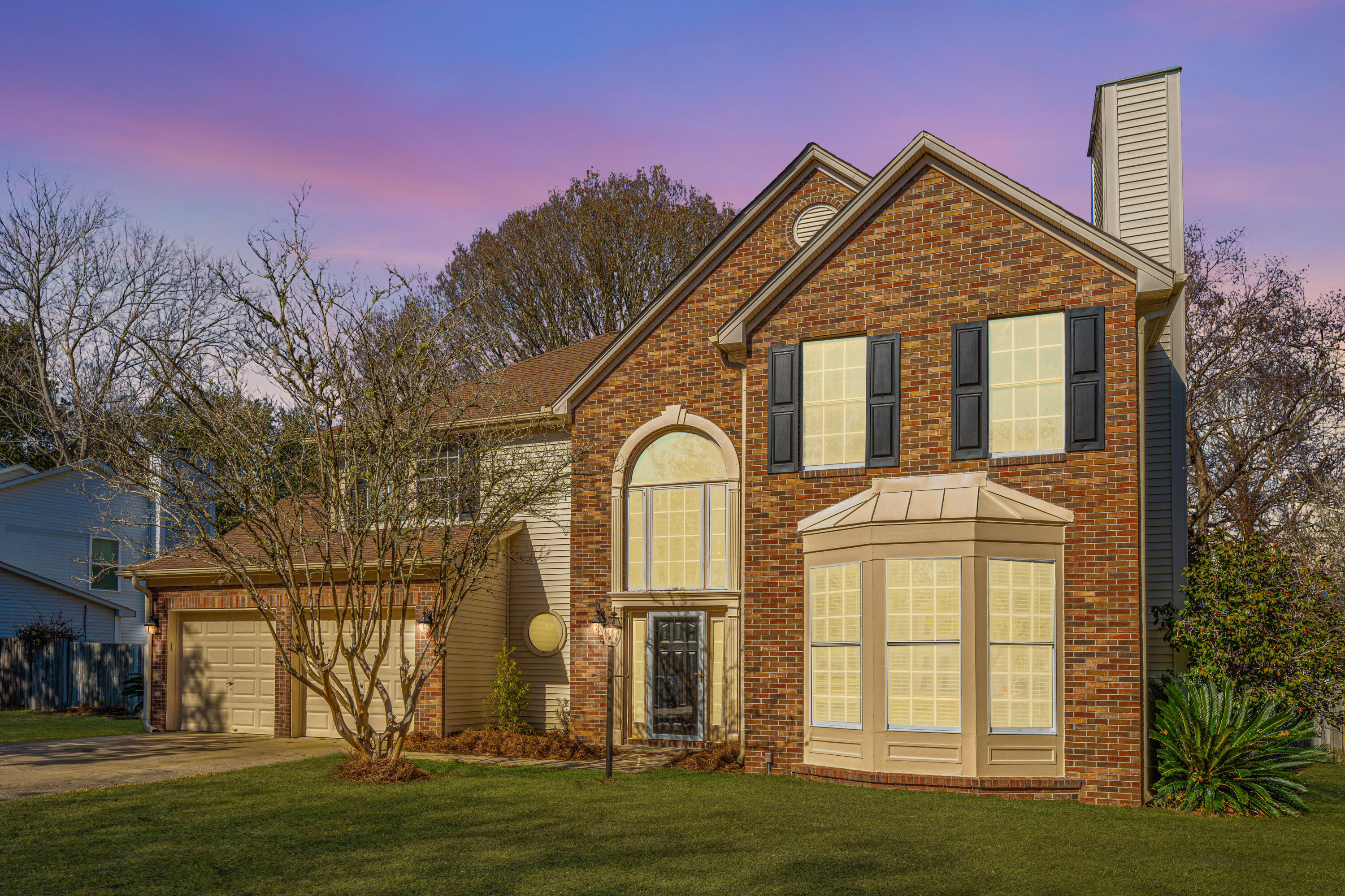 2049 Country Lake Court