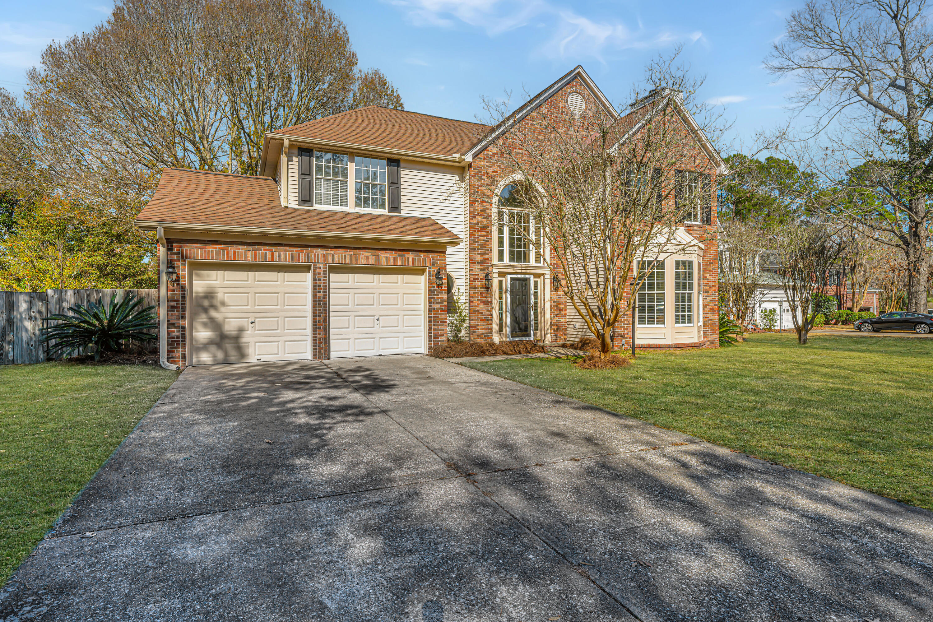 2049 Country Lake Court