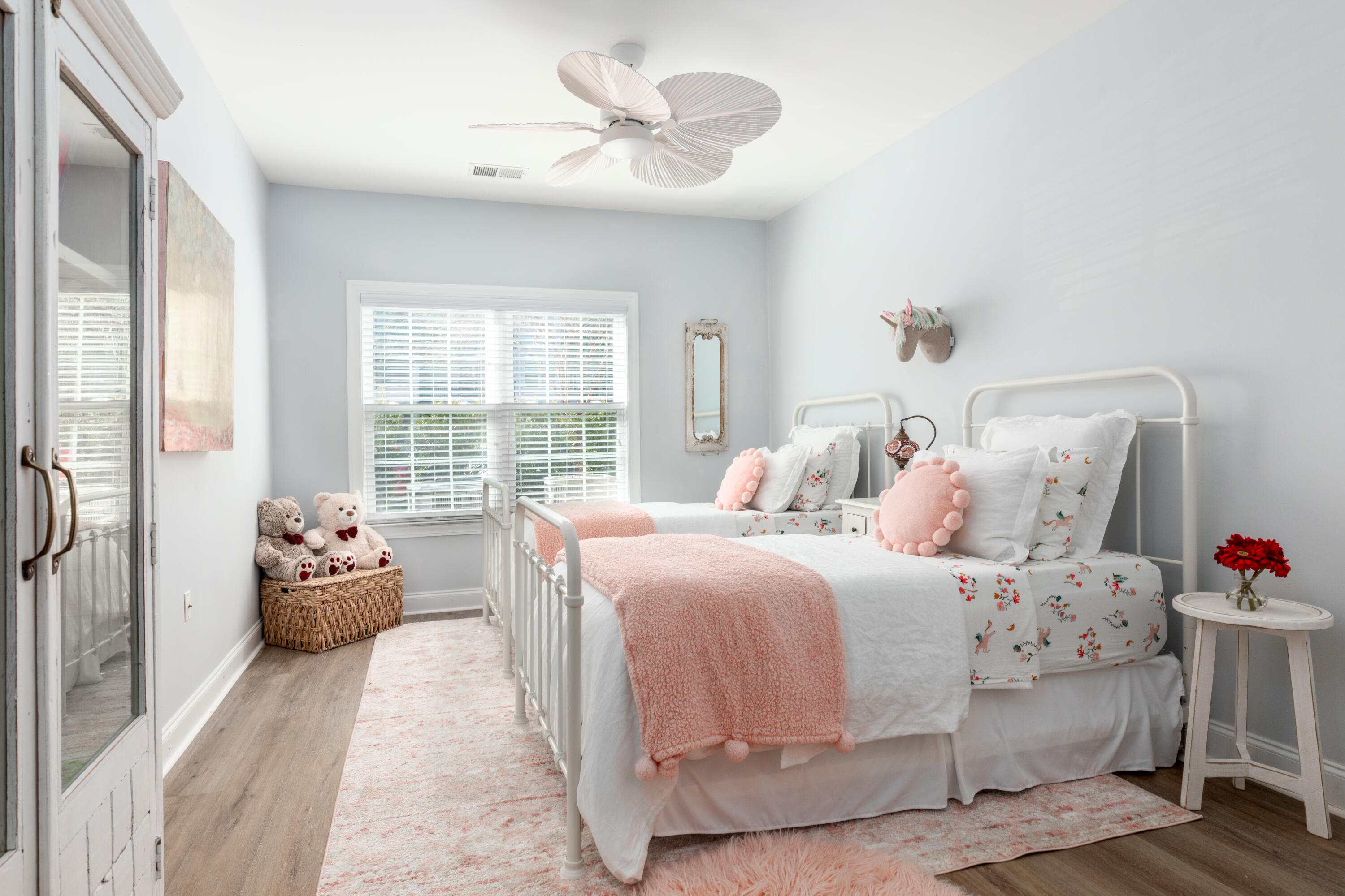 1025 Riverland Woods Place # 608