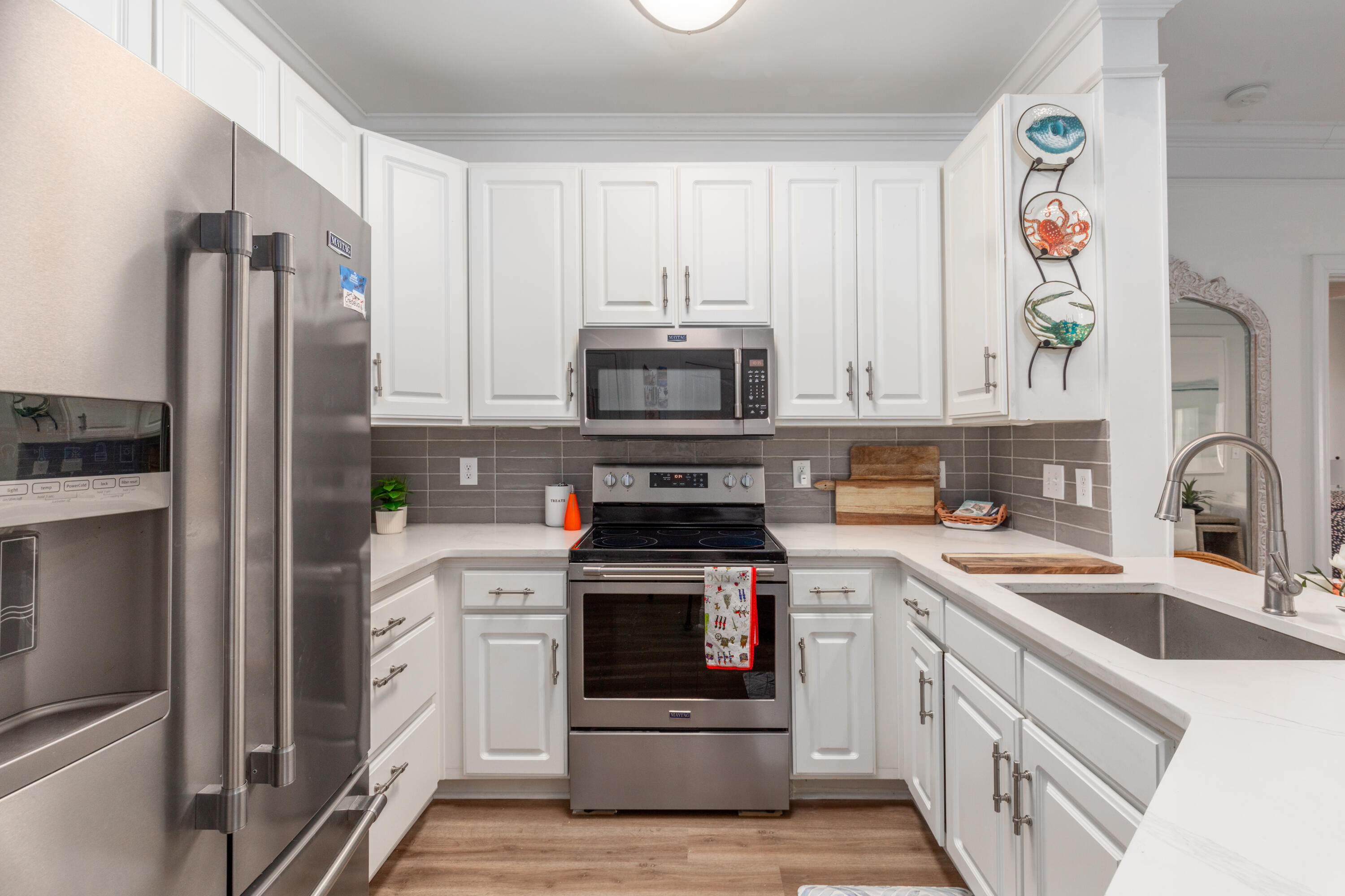 1025 Riverland Woods Place # 608