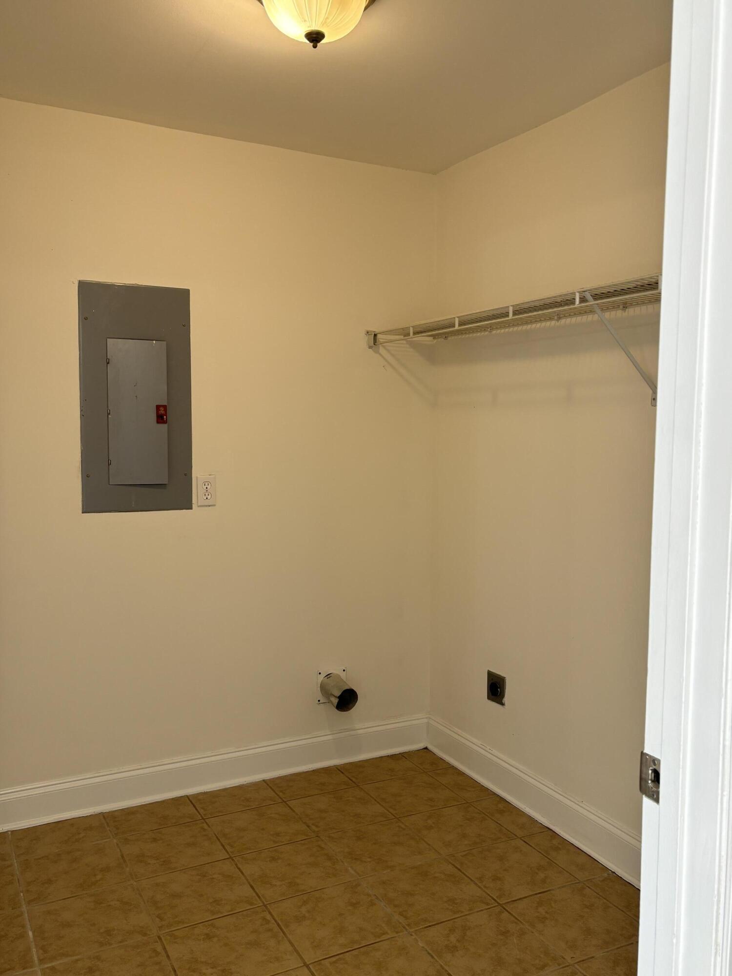 25d Brockman Drive # A Unit: 25-A