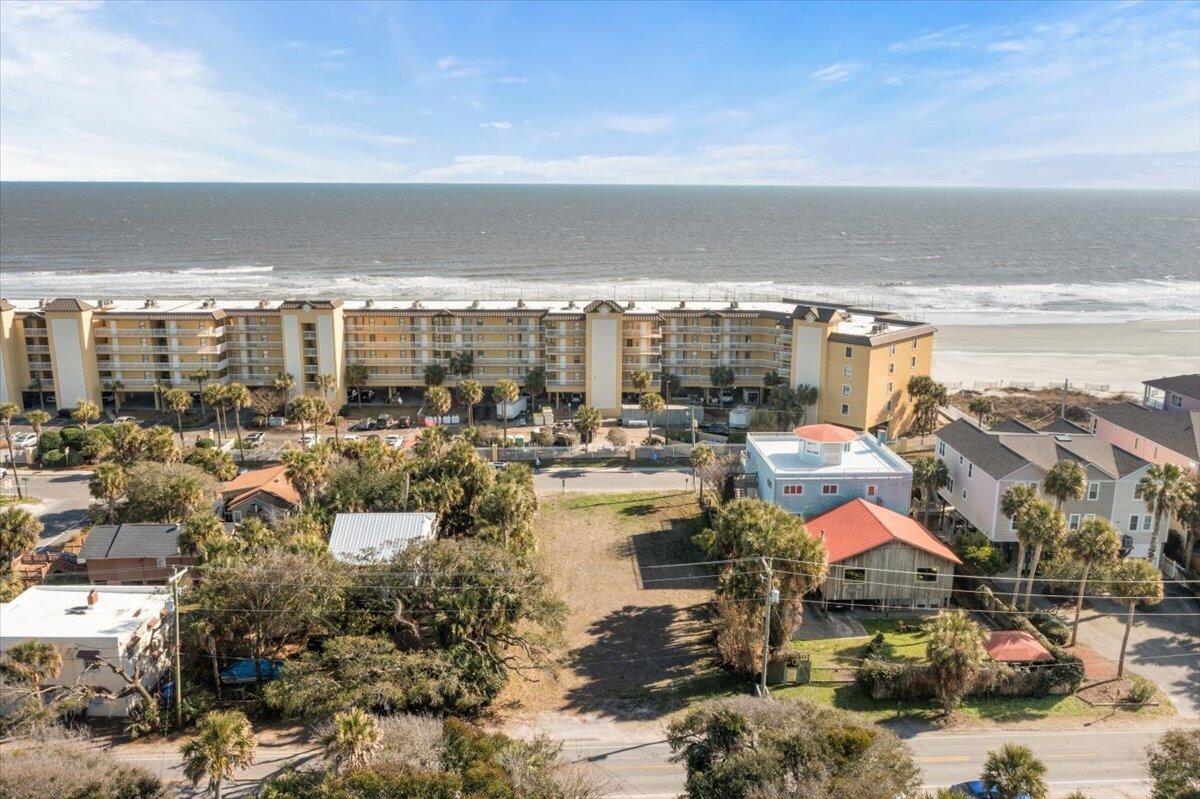 206 W Arctic Avenue Lot B Unit: Lot A & B