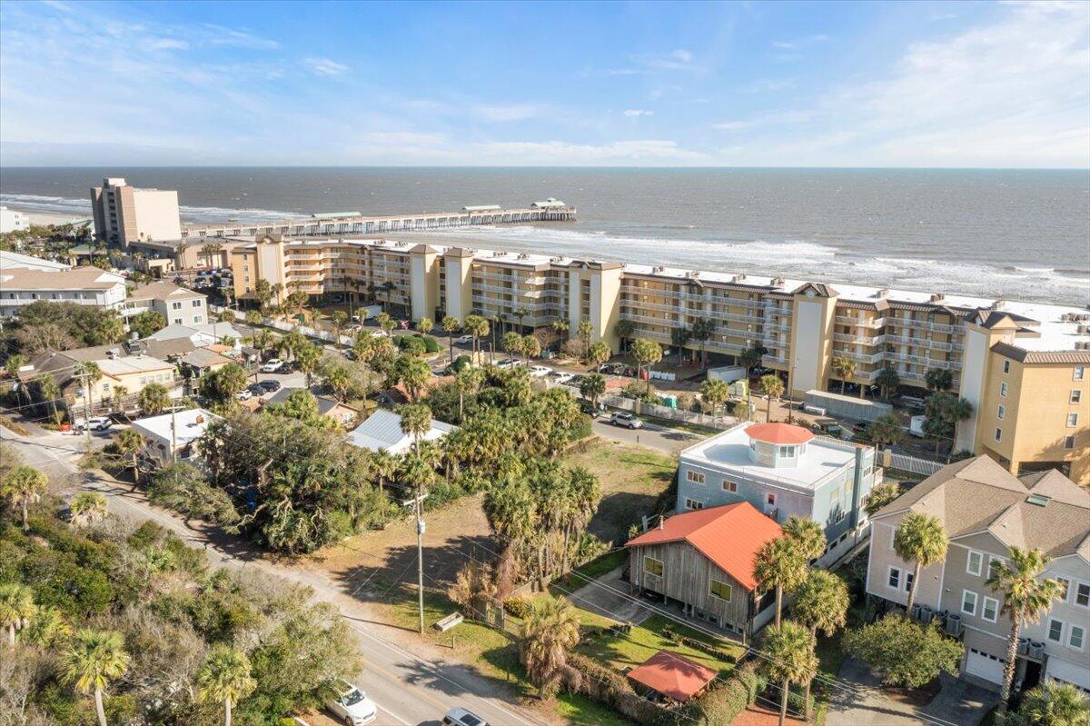 206 W Arctic Avenue Lot B Unit: Lot A & B