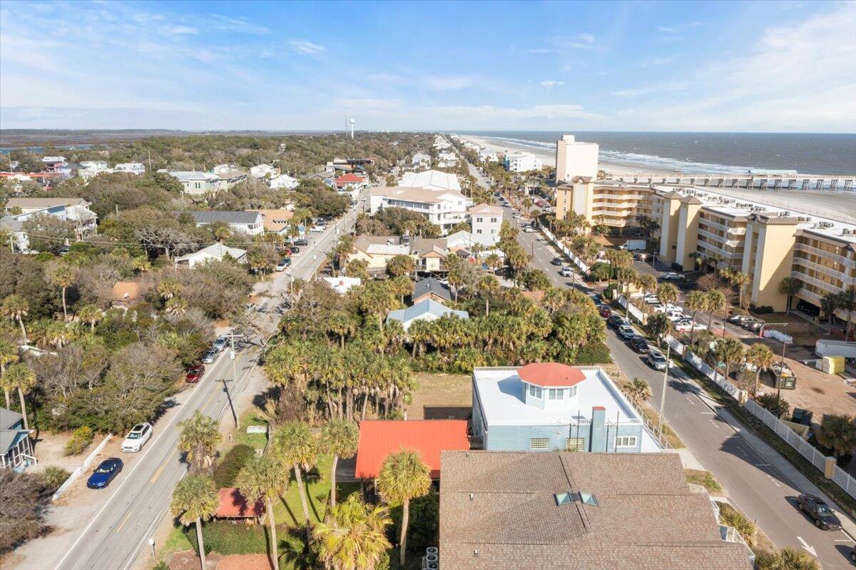 206 W Arctic Avenue Lot B Unit: Lot A & B