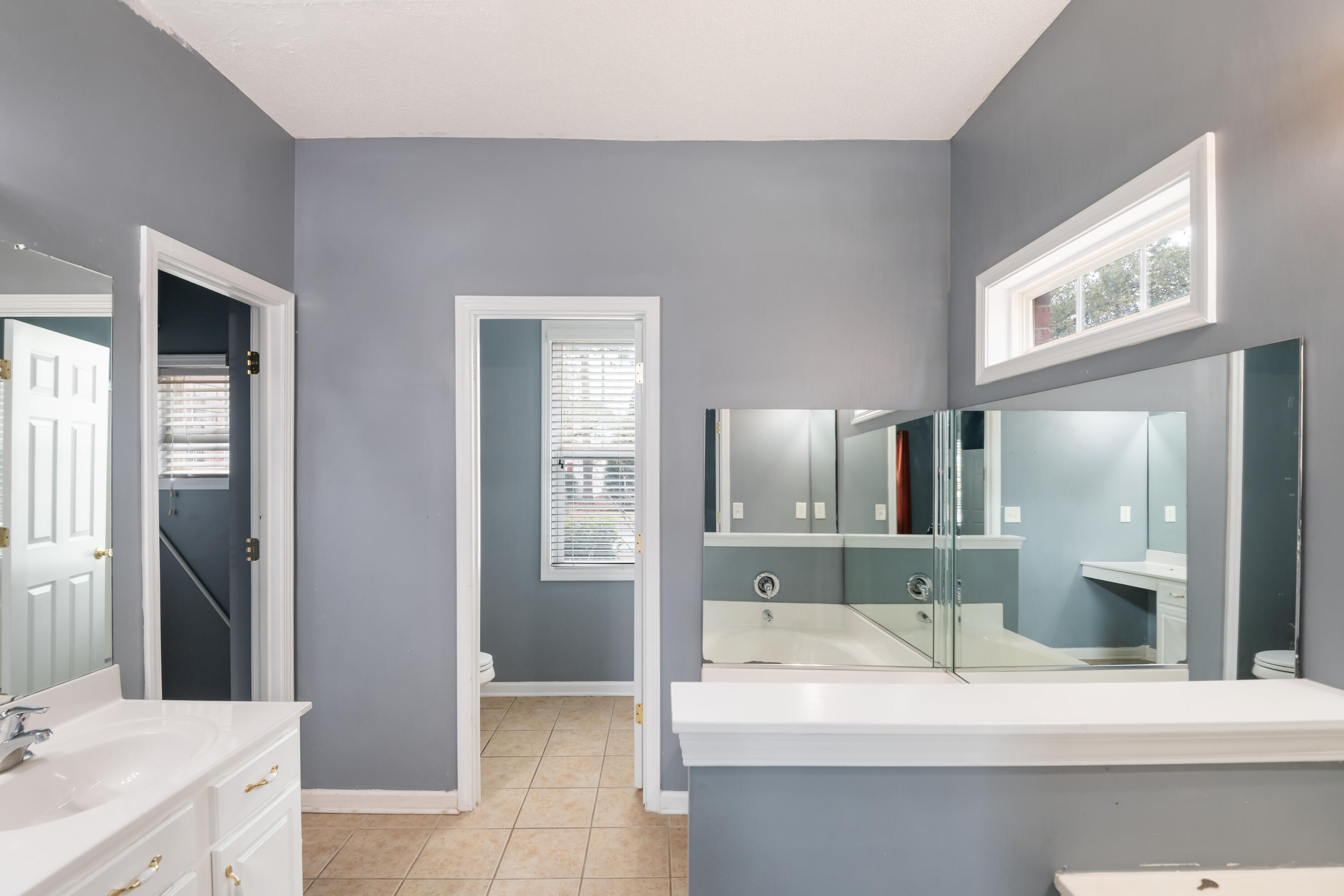 1817 Lake Carolina Drive