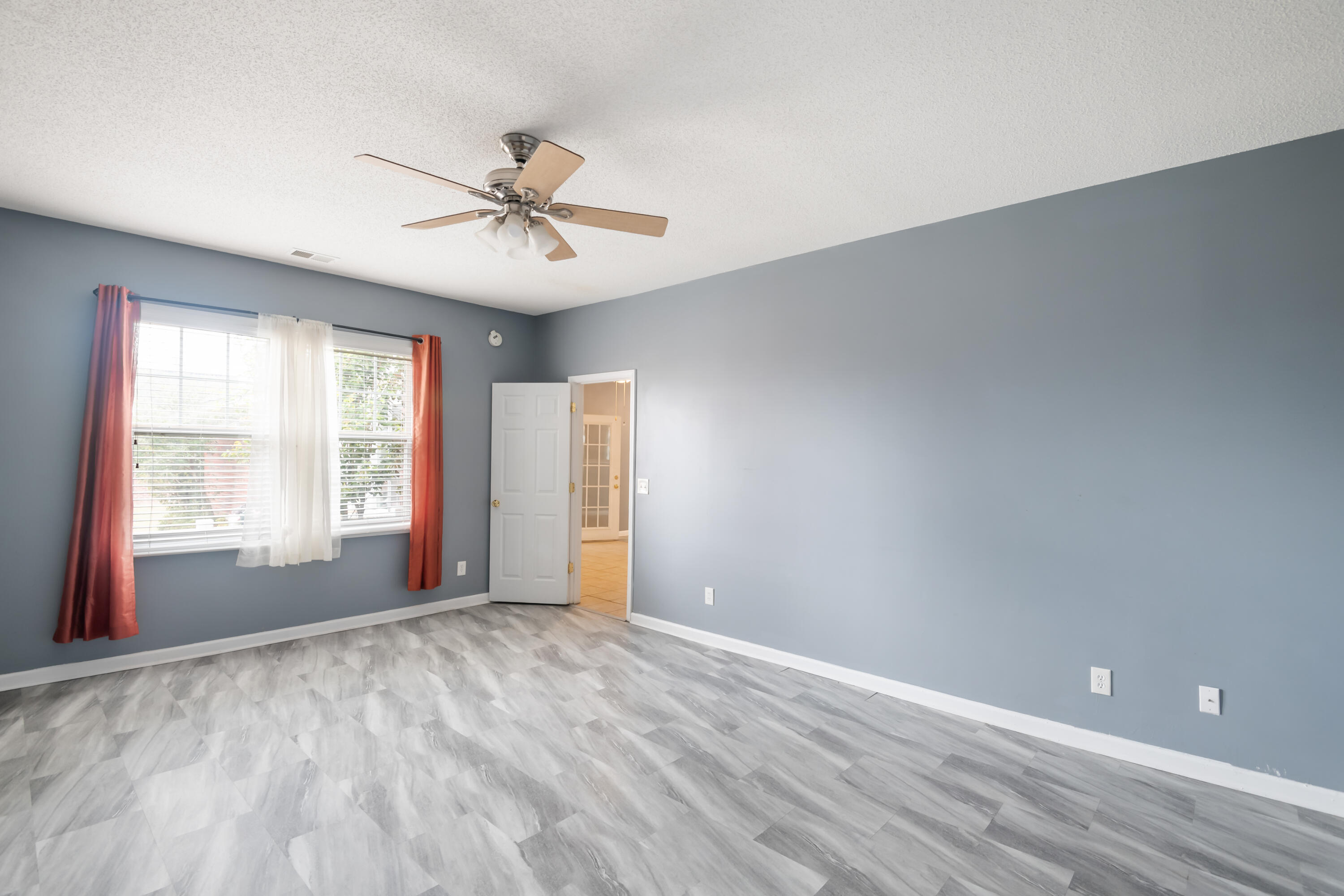 1817 Lake Carolina Drive