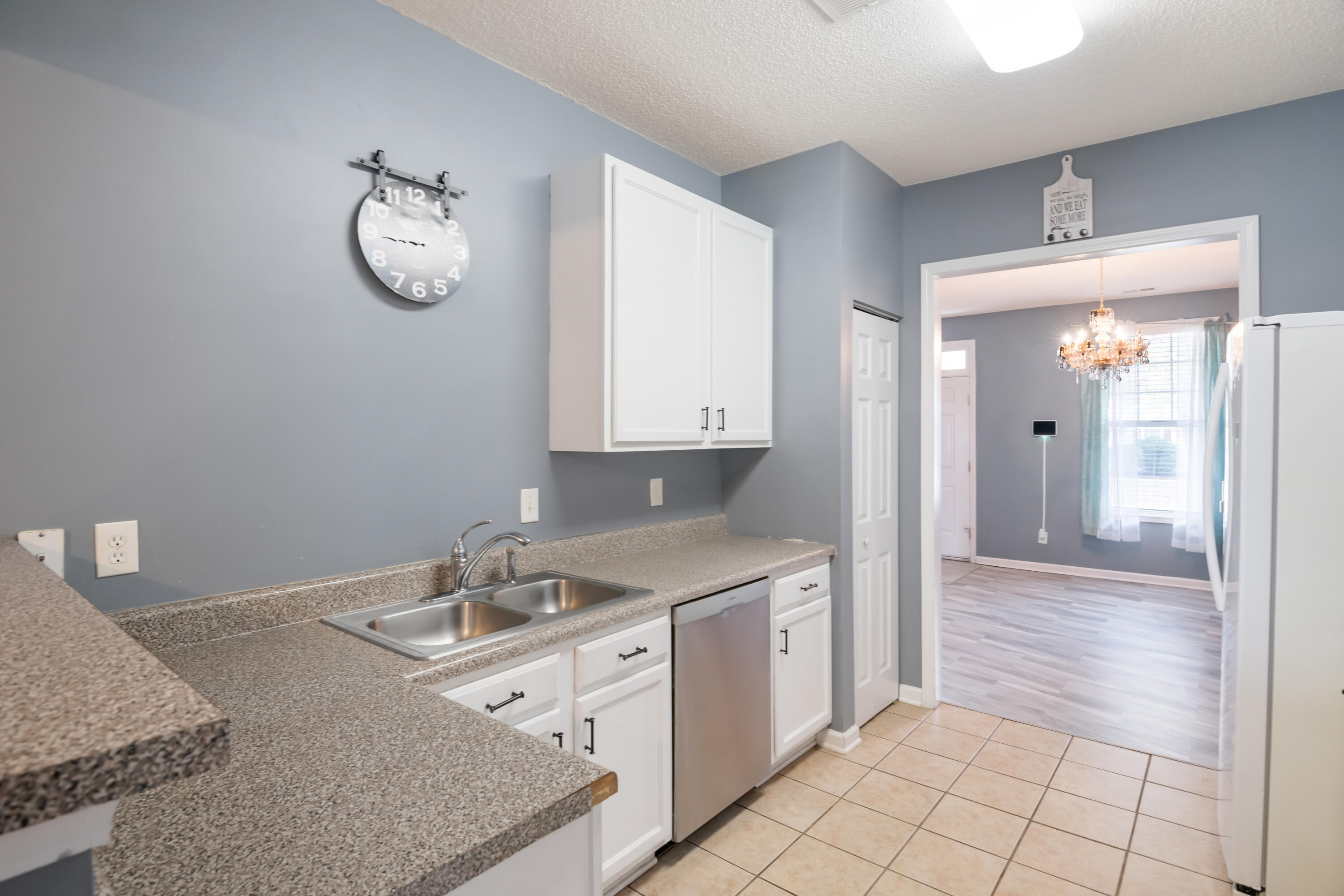 1817 Lake Carolina Drive