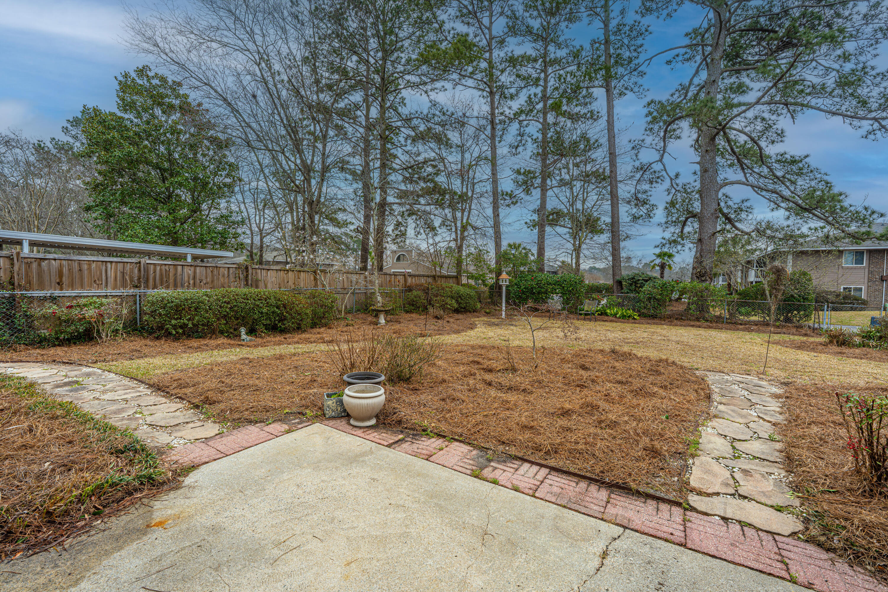 113 Kennington Drive