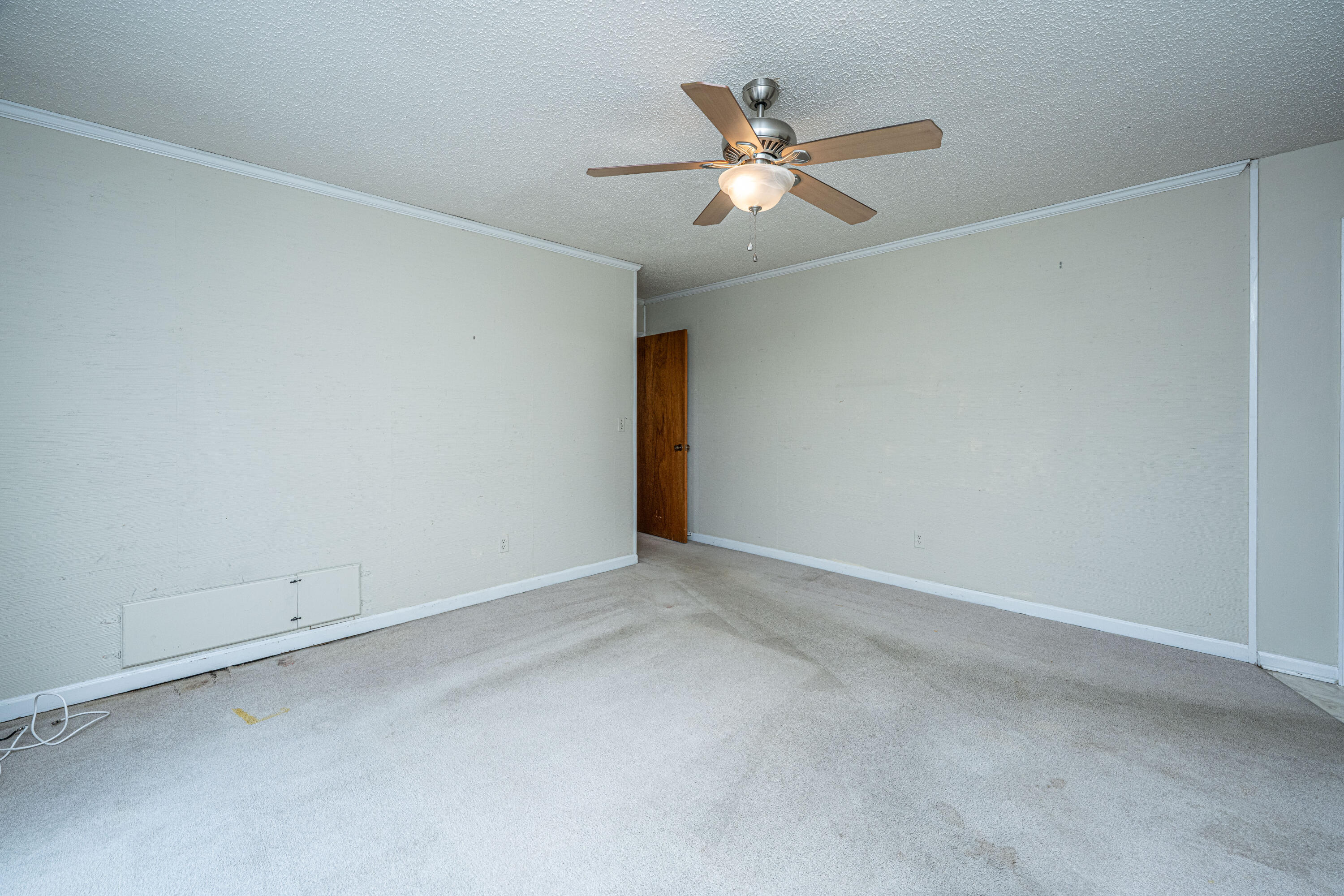 113 Kennington Drive