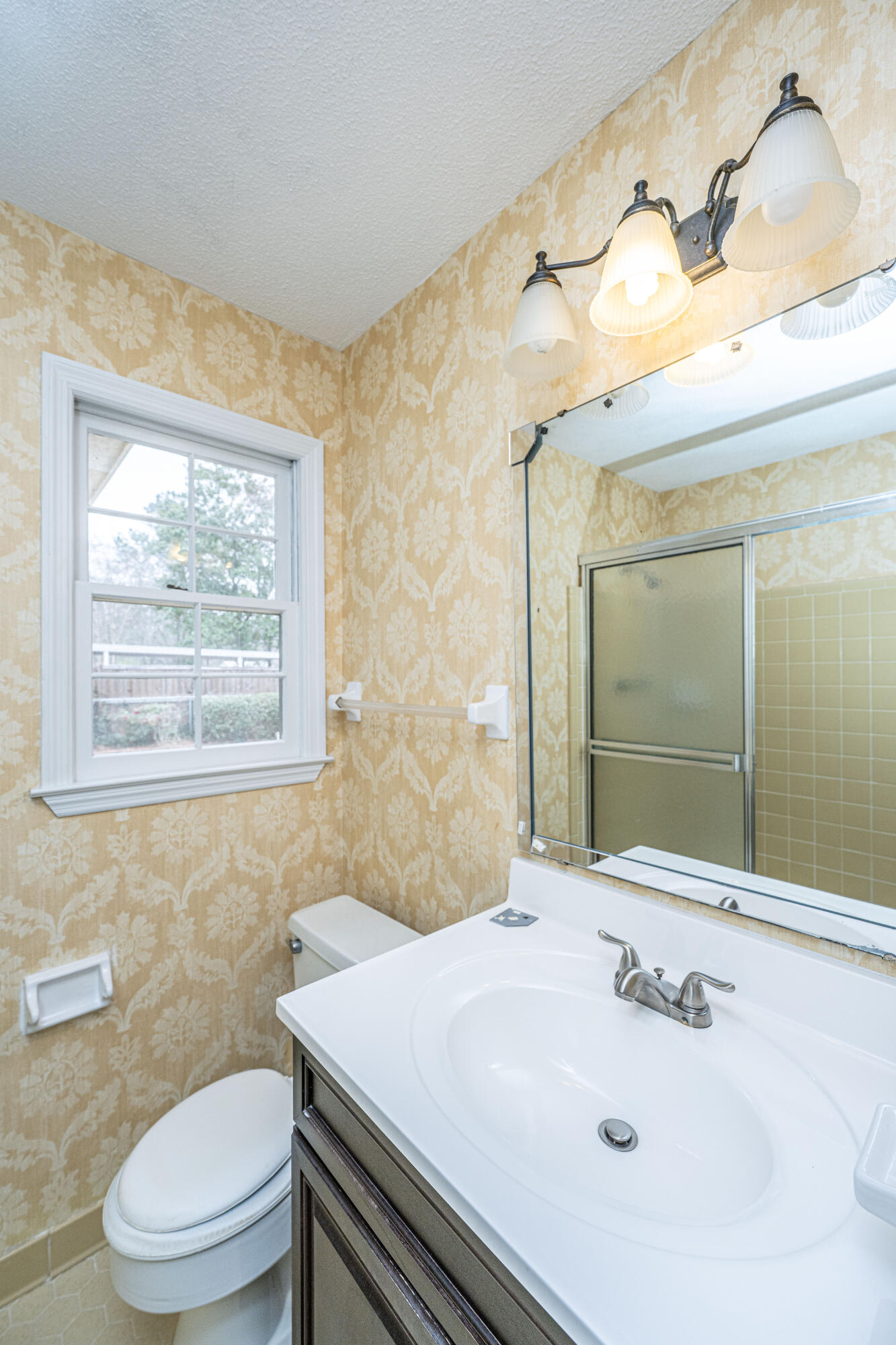 113 Kennington Drive