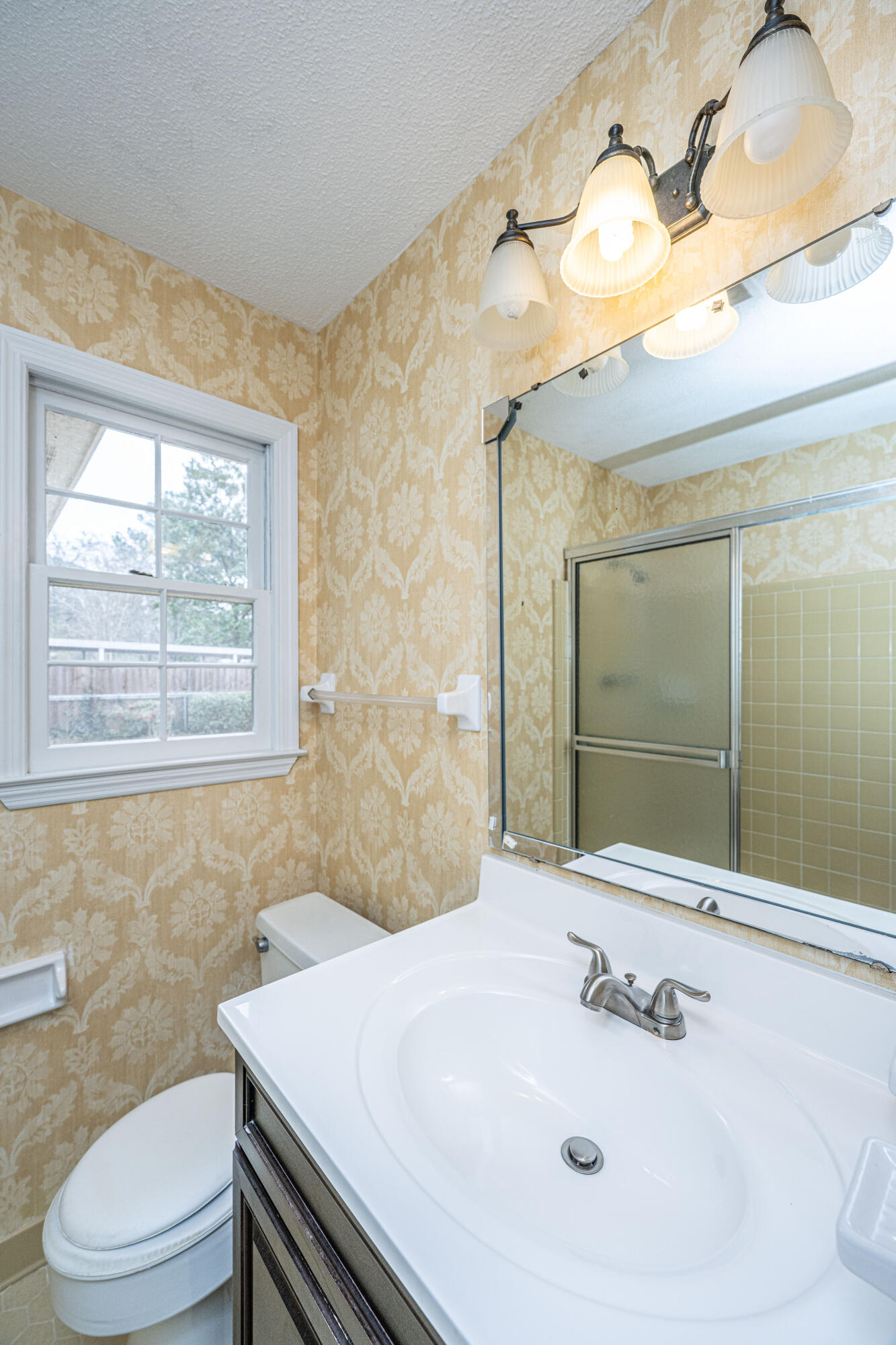 113 Kennington Drive