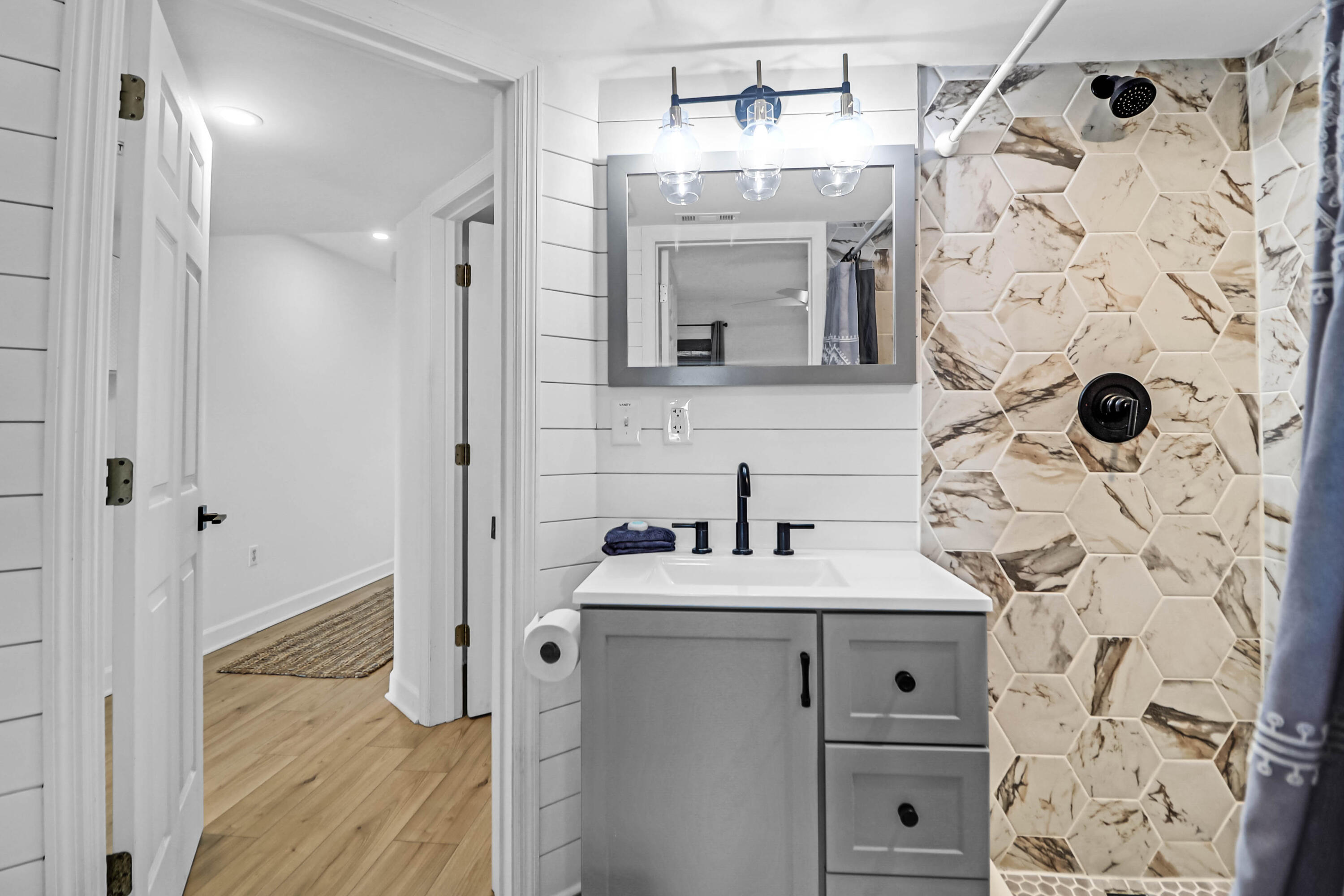 2395 Folly Road # 4h