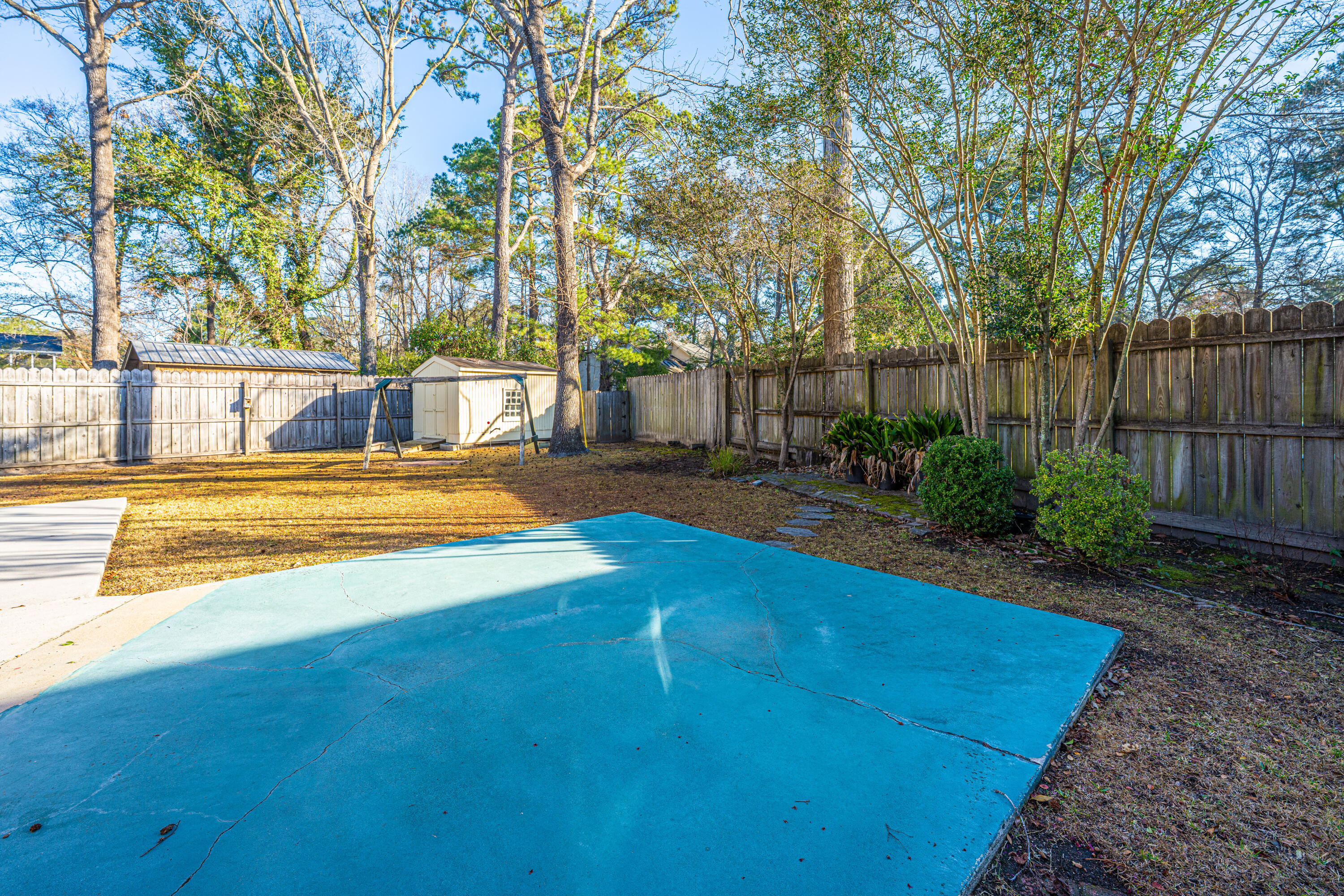 476 E Wimbledon Drive