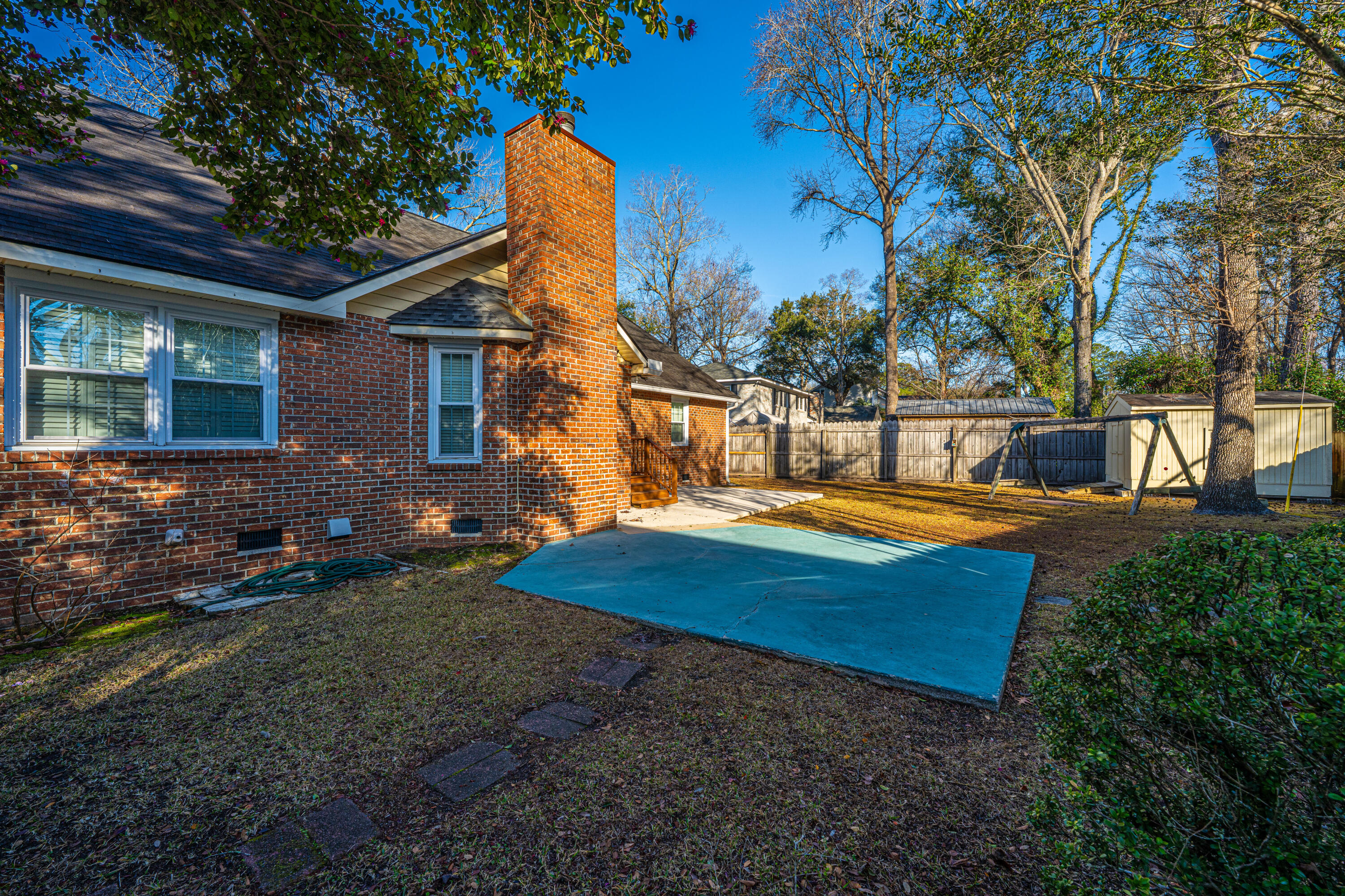 476 E Wimbledon Drive