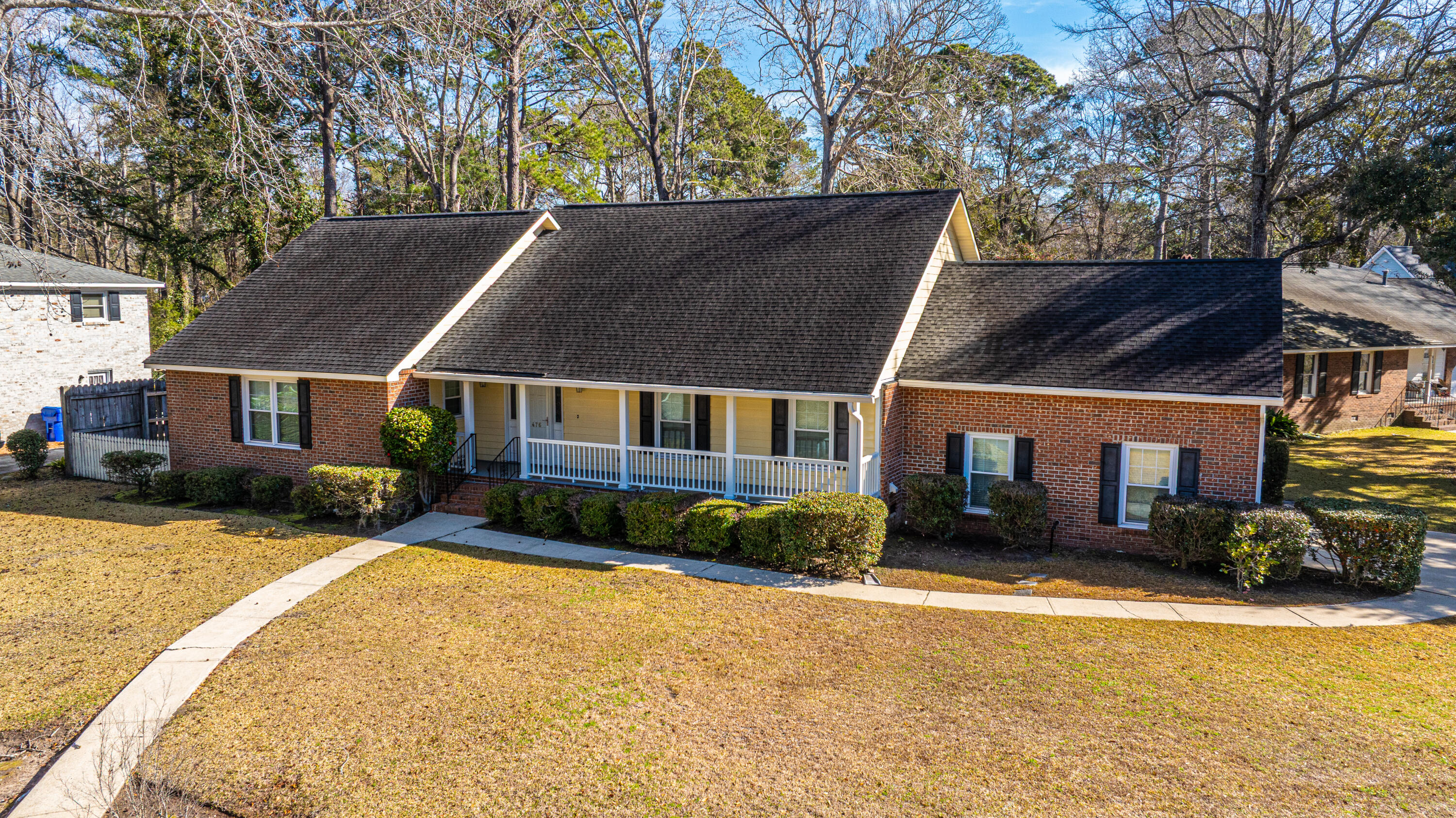 476 E Wimbledon Drive