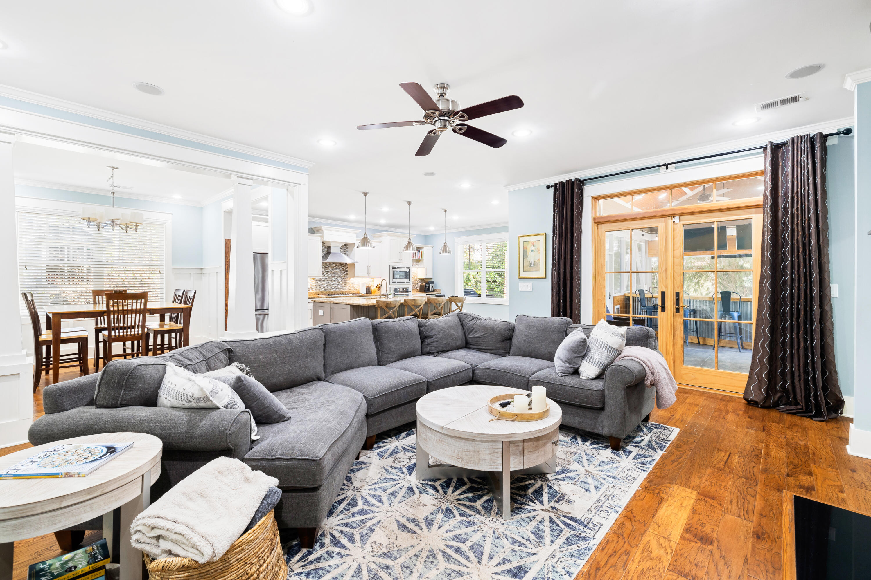 734 Canopy Cove Cove