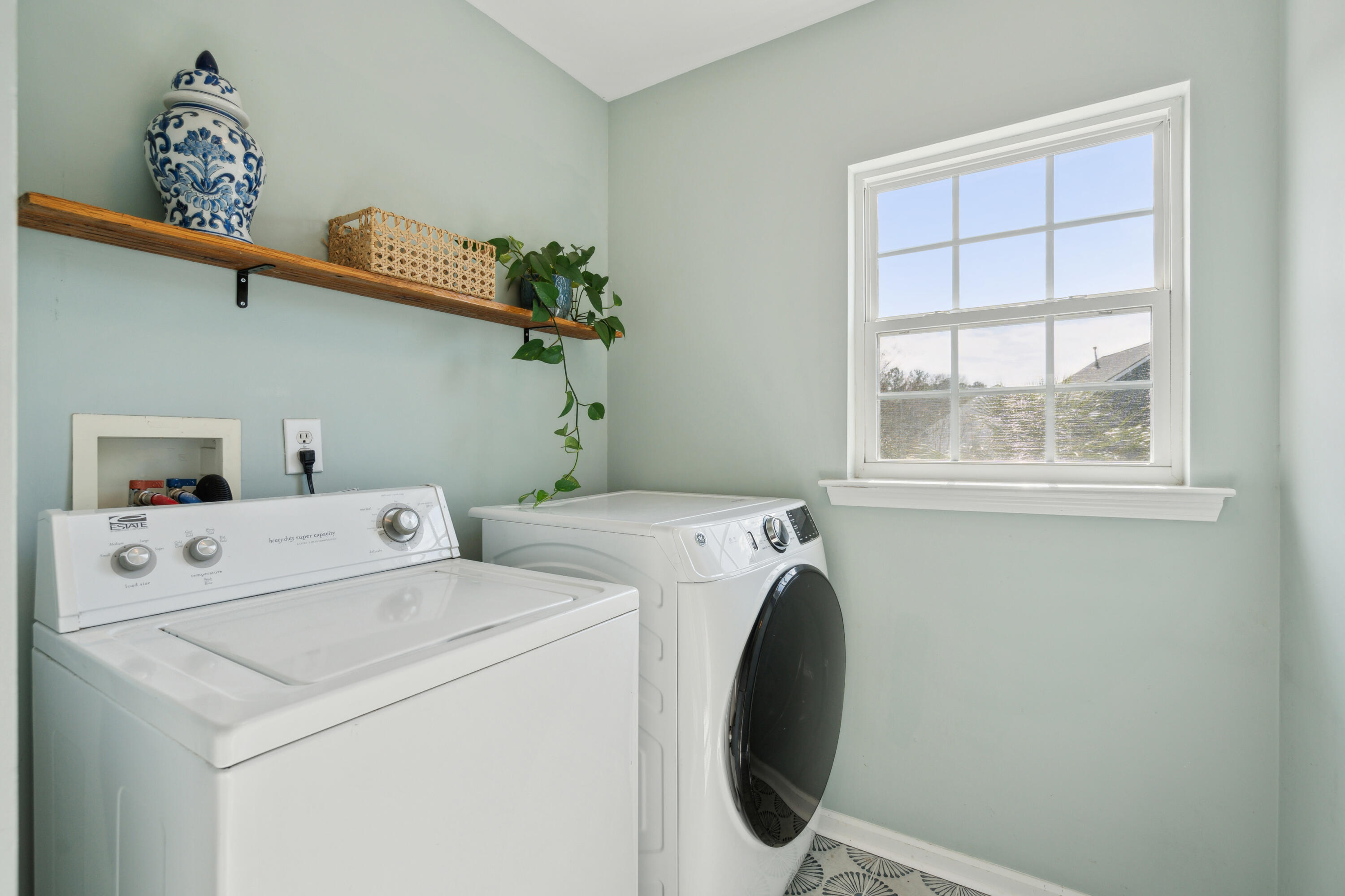 225 Nelliefield Creek Drive