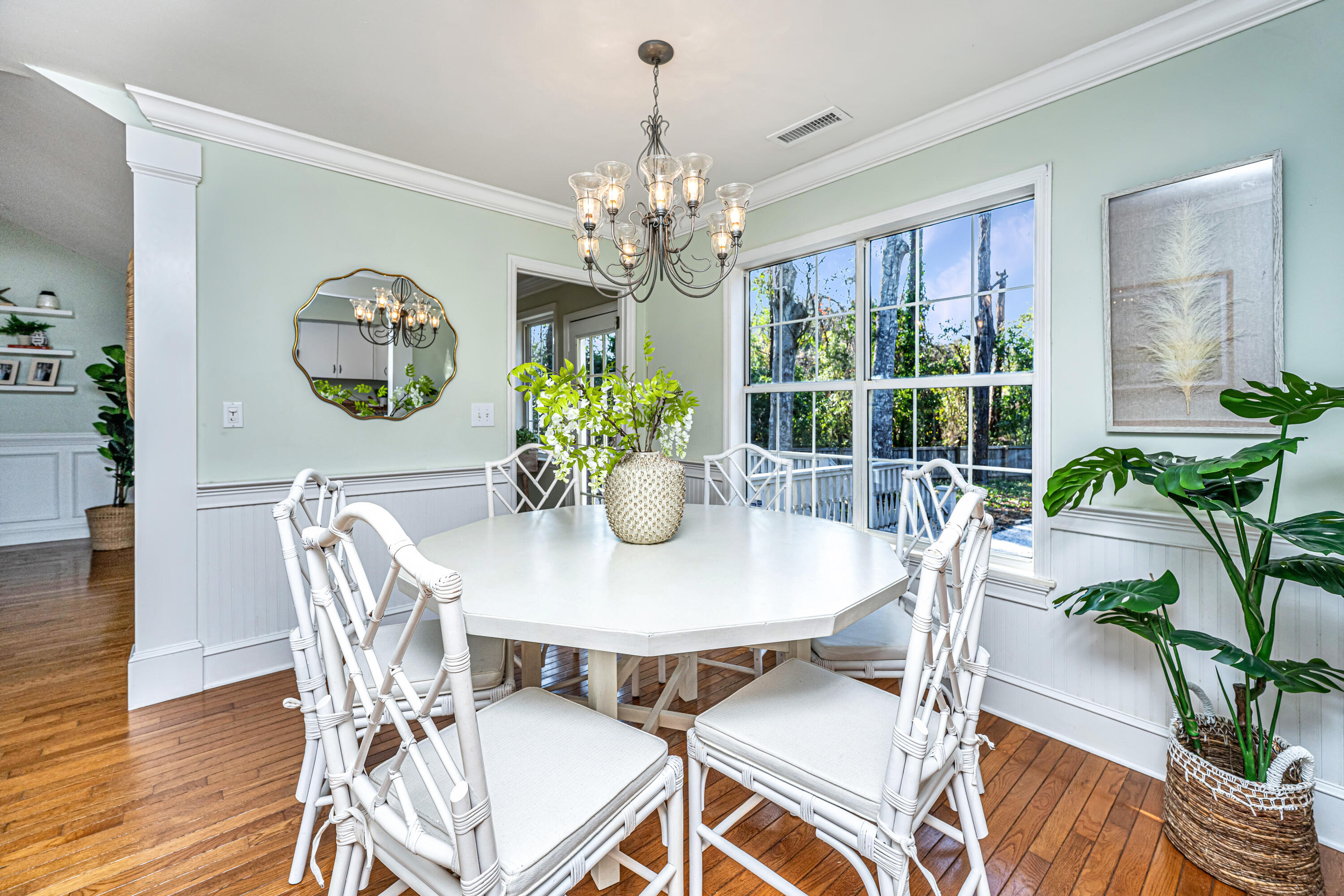 1253 Lakefront Drive