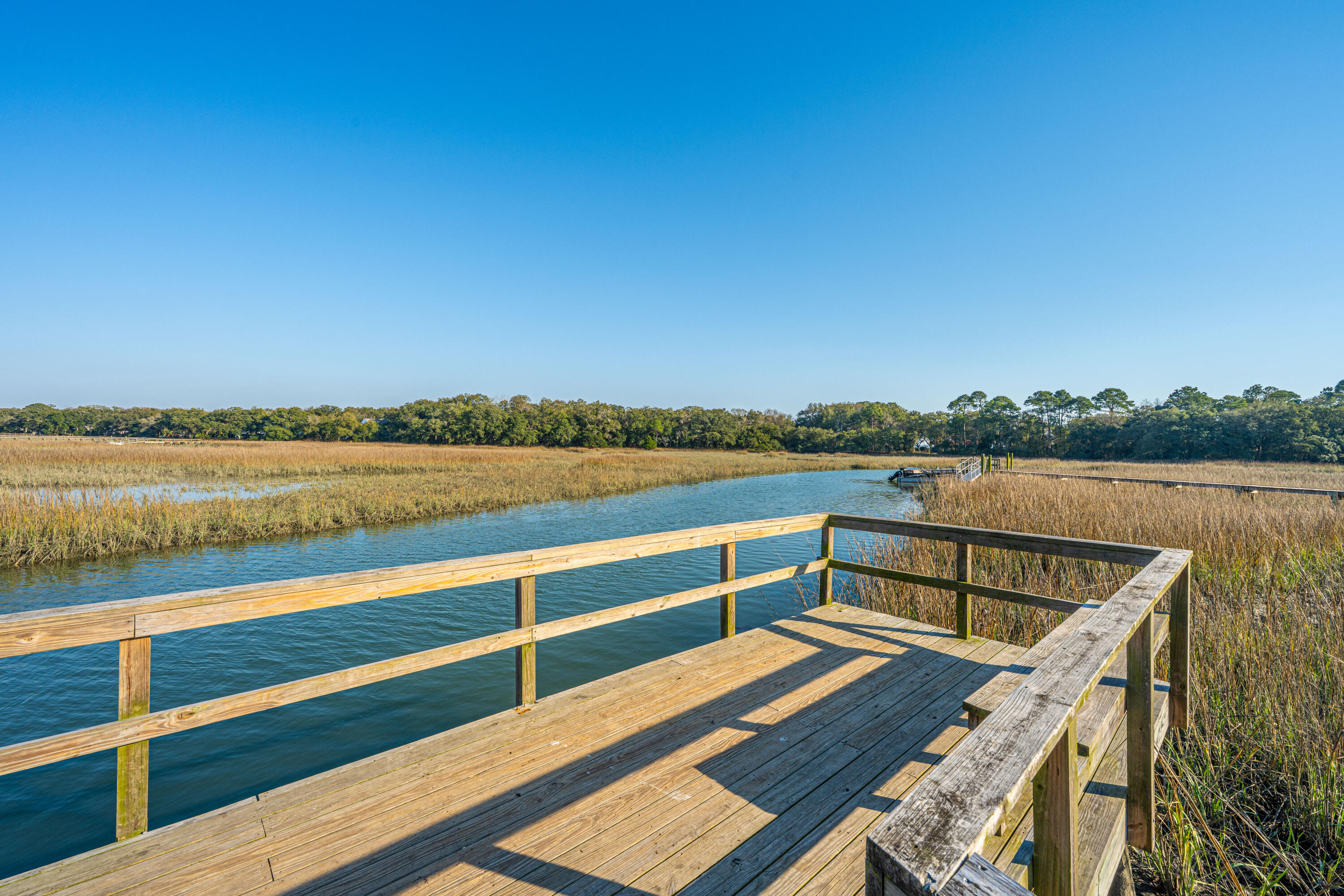 1253 Lakefront Drive