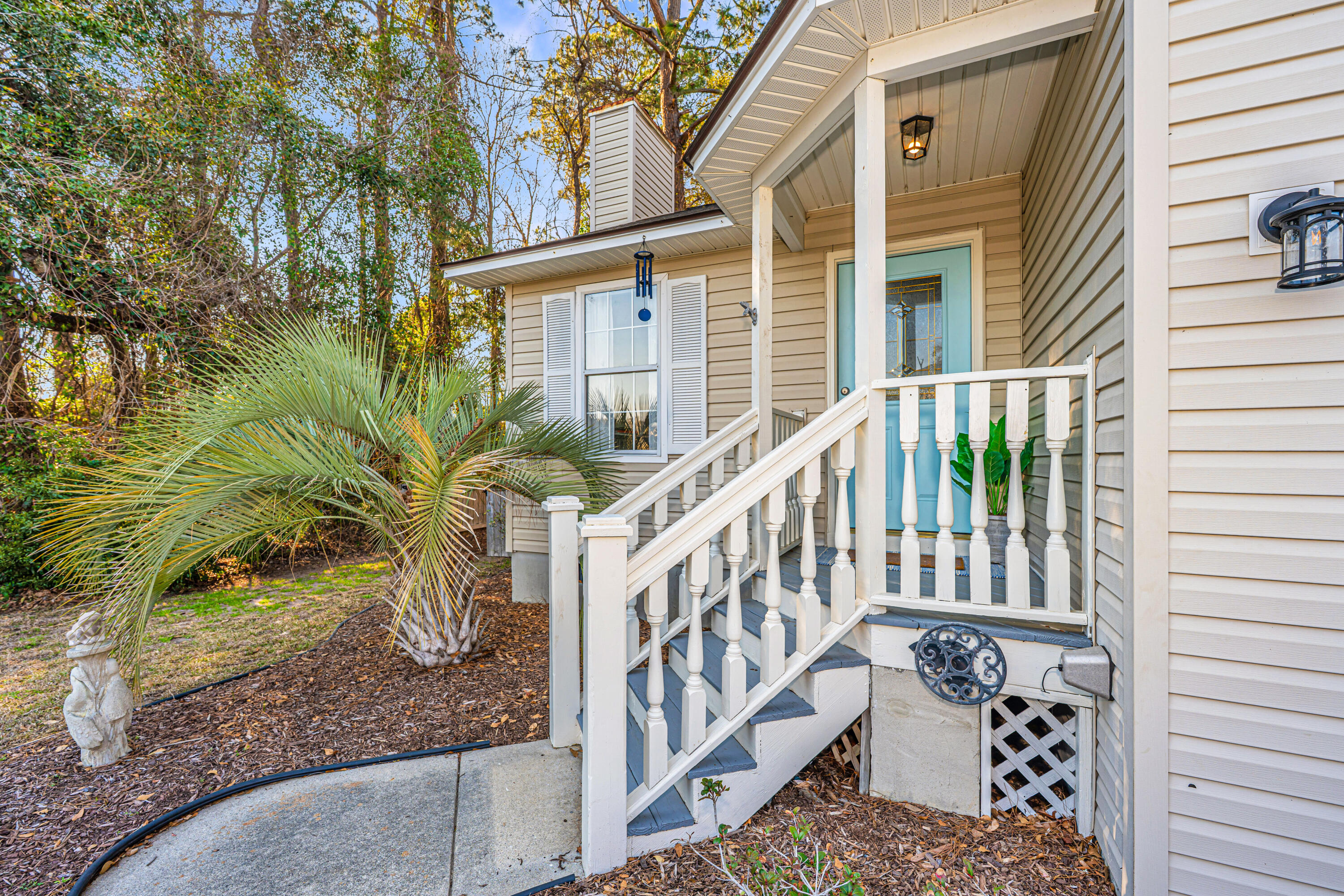 1253 Lakefront Drive